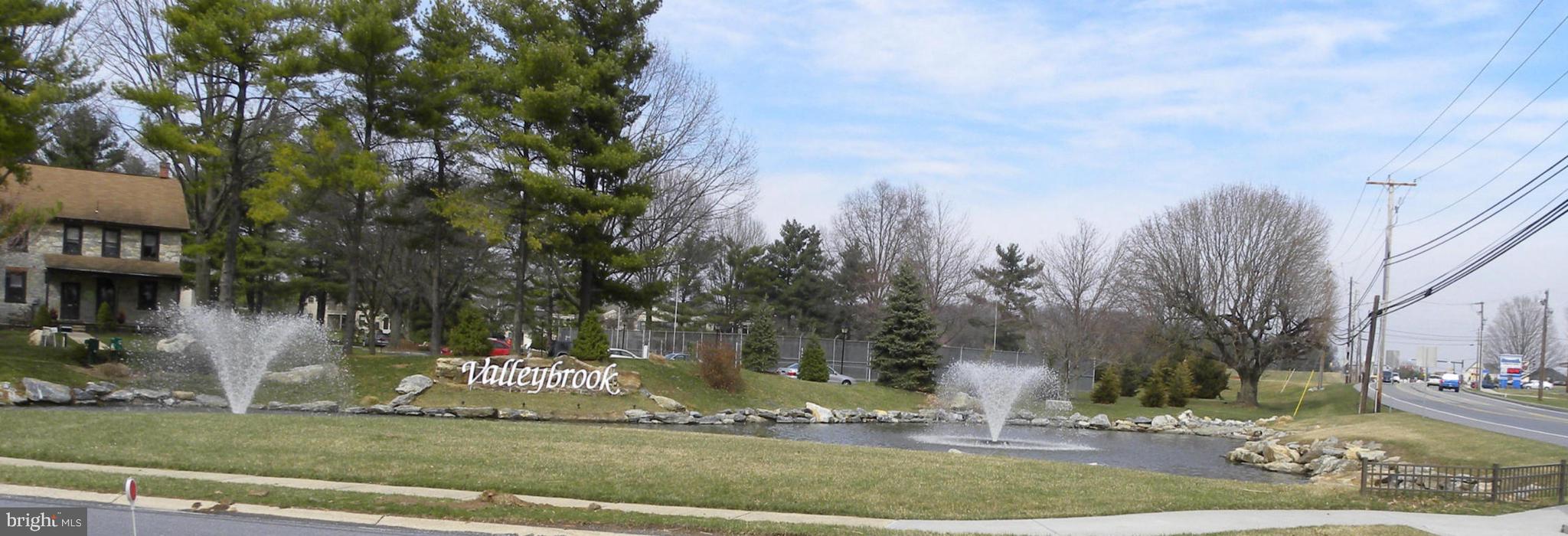 VALLEYBROOK - Residential