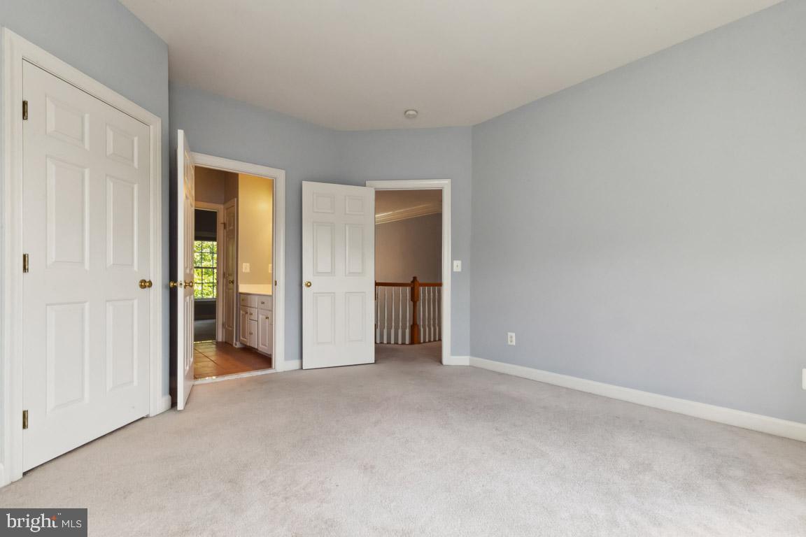 BUCKLEYS RESERVE - Residential Lease