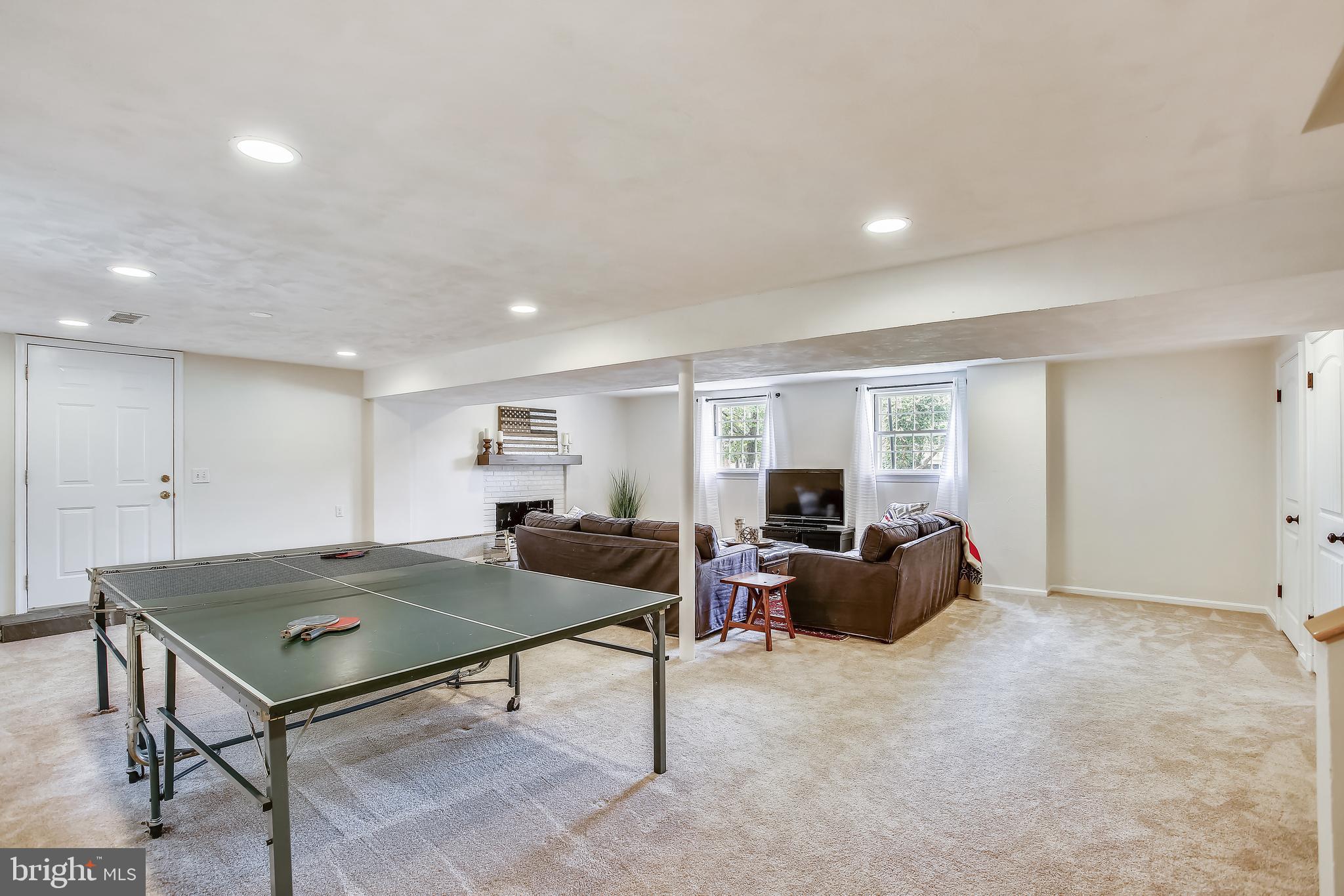 YORKTOWN - Residential