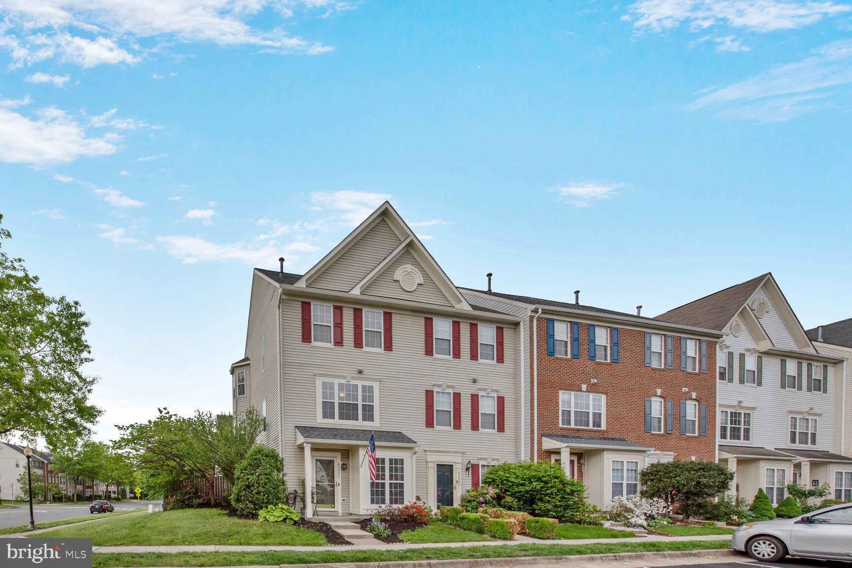 SOUTH RIDING - Residential