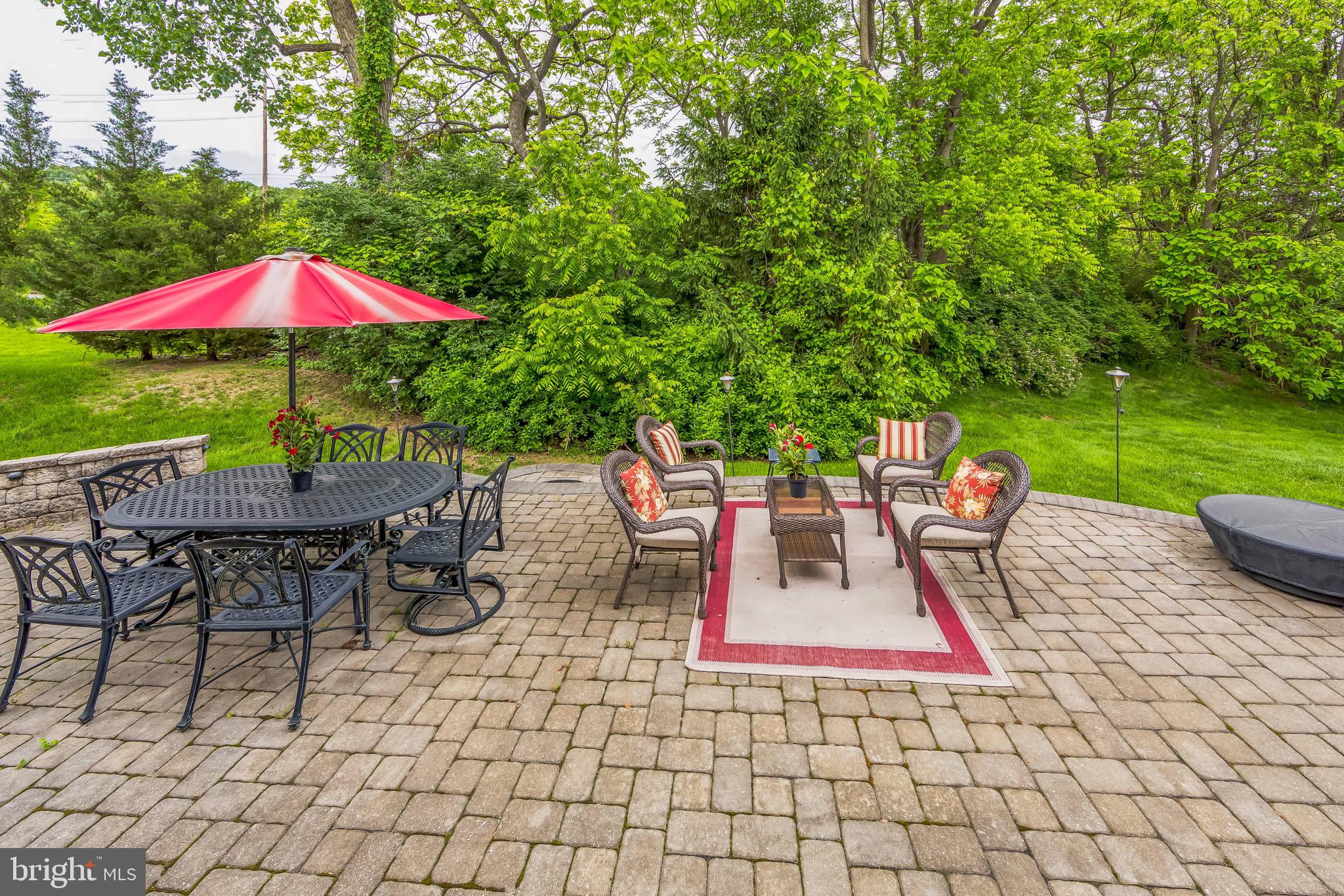 SWEDESFORD CHASE - Residential