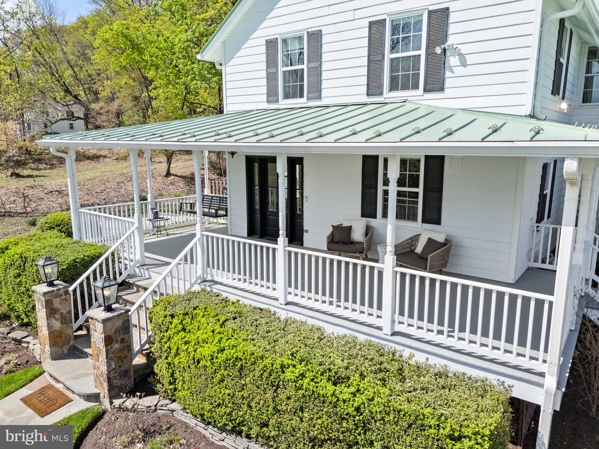 LEESBURG - Residential