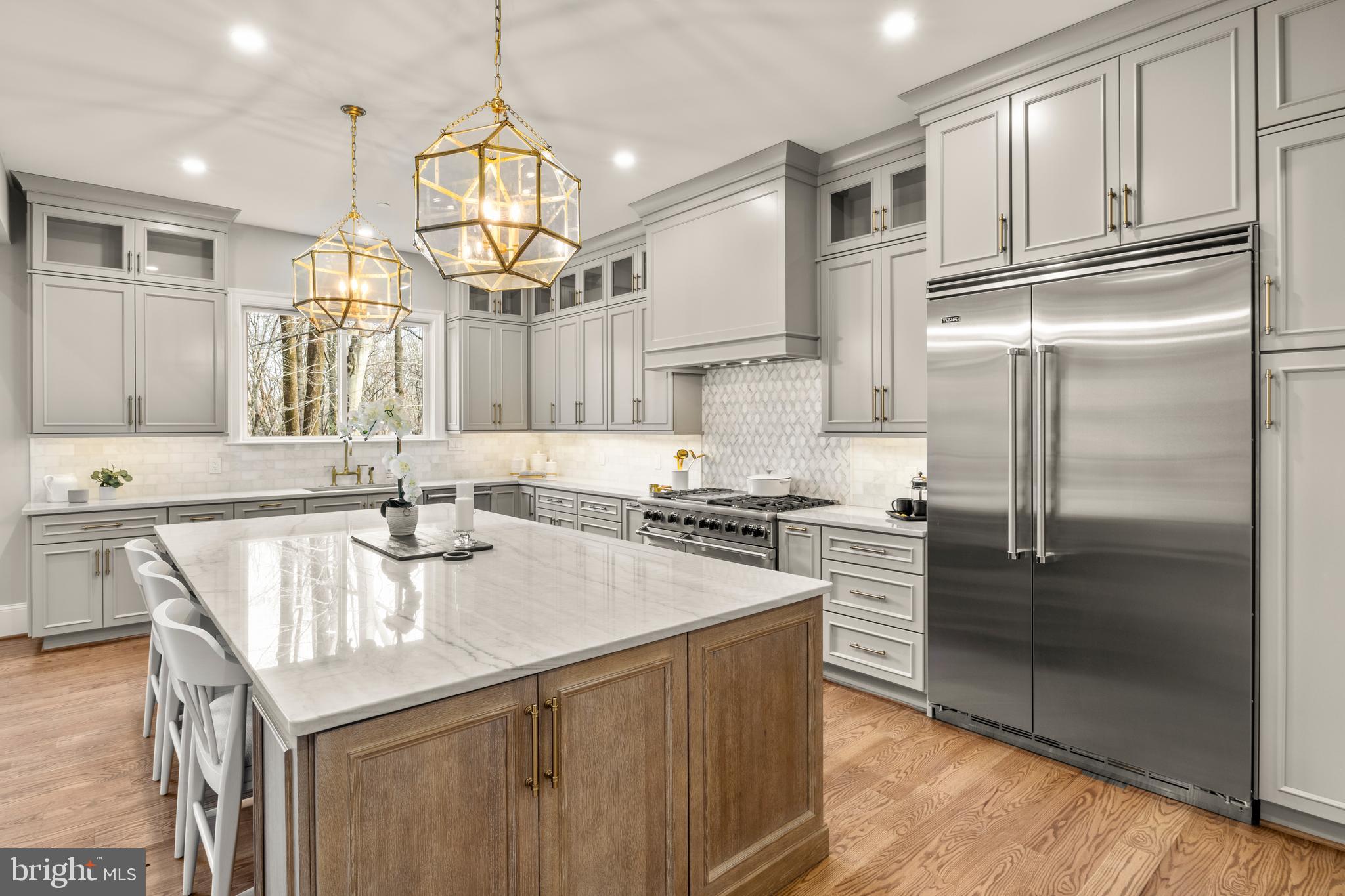 MERRY GO ROUND FARM - Residential