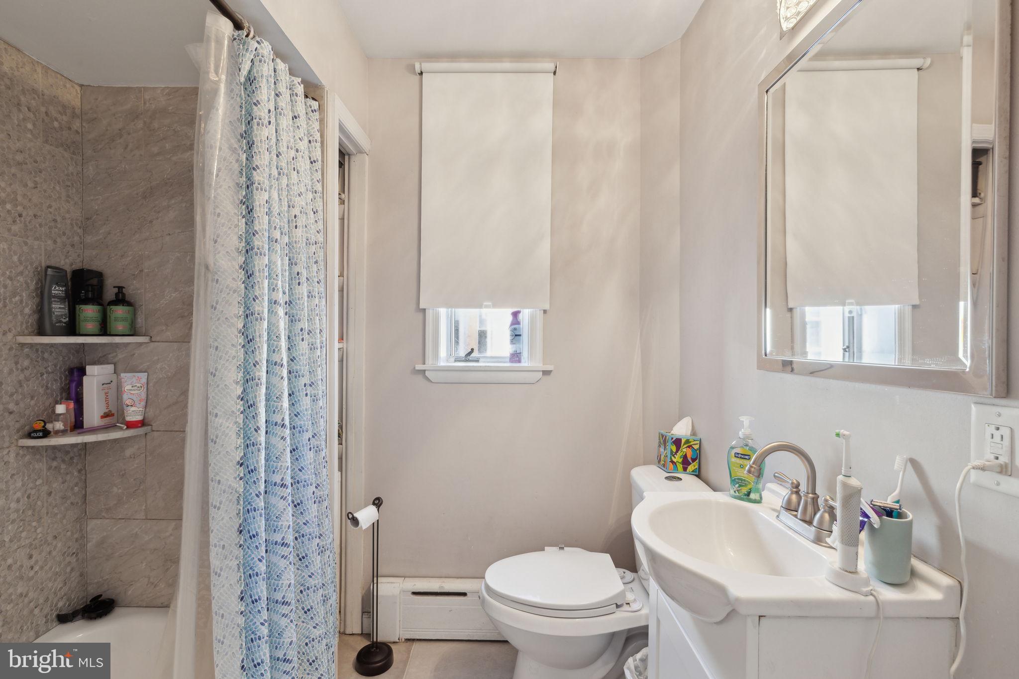 WHITMAN - Residential