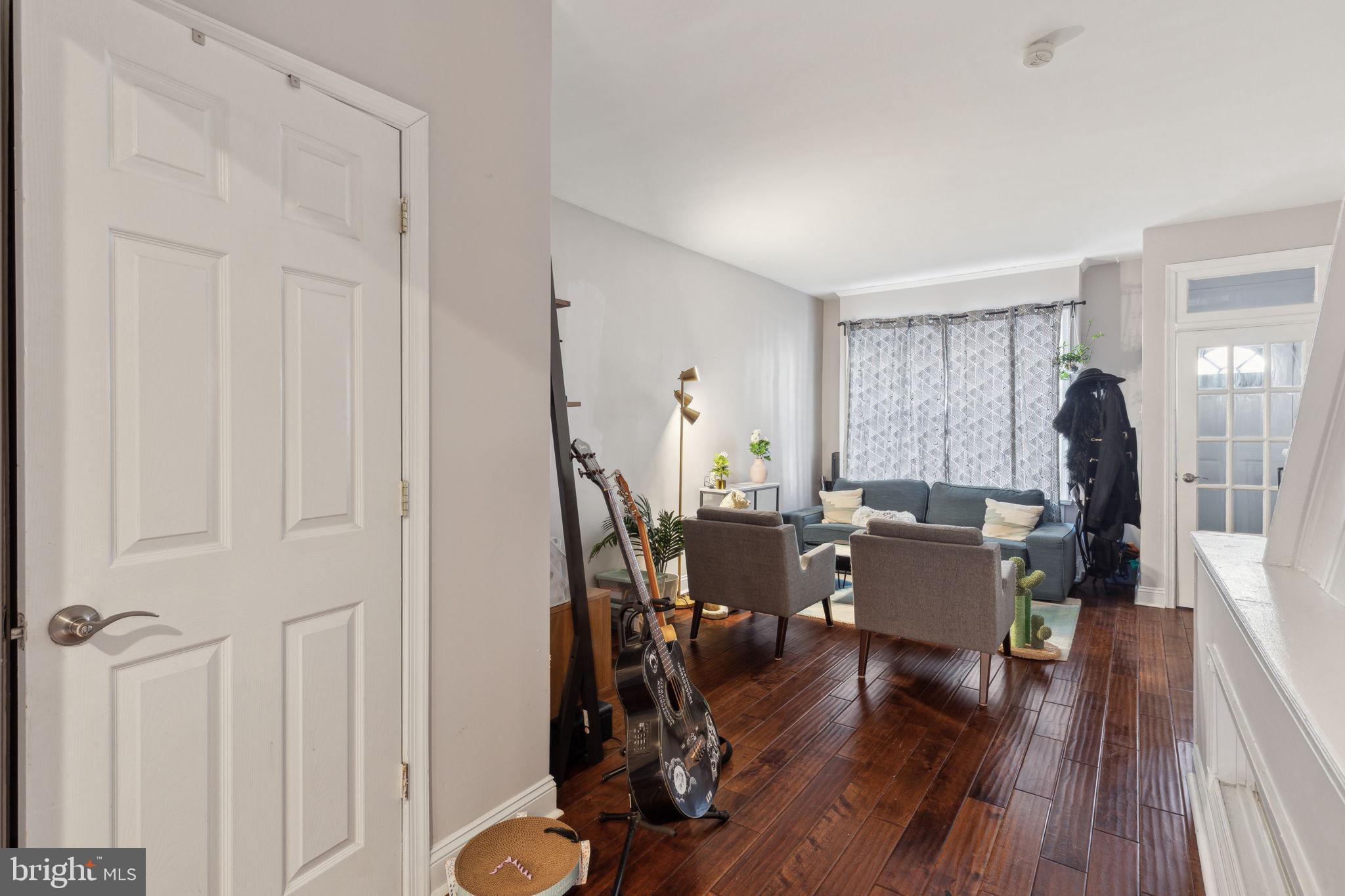 WHITMAN - Residential