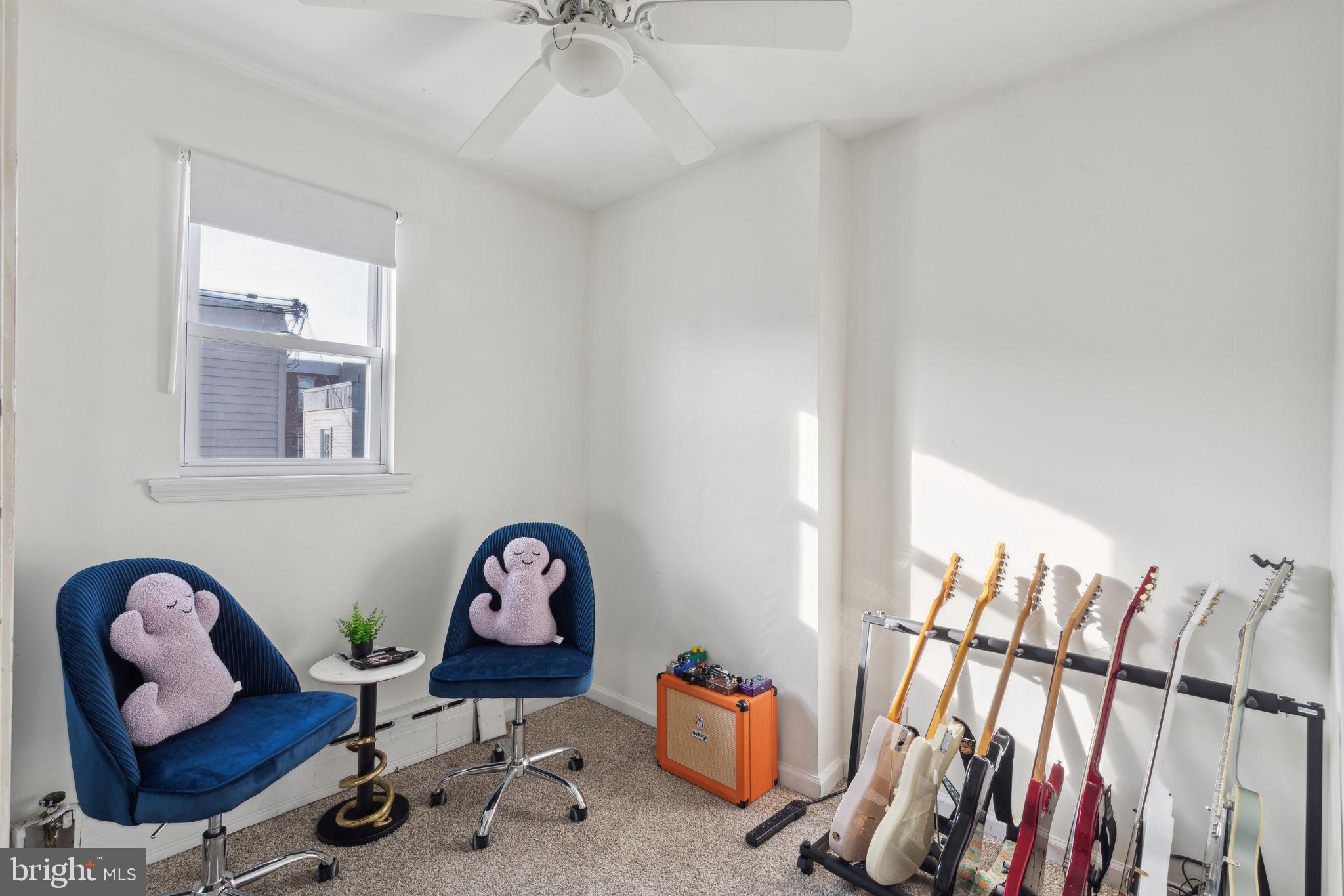 WHITMAN - Residential