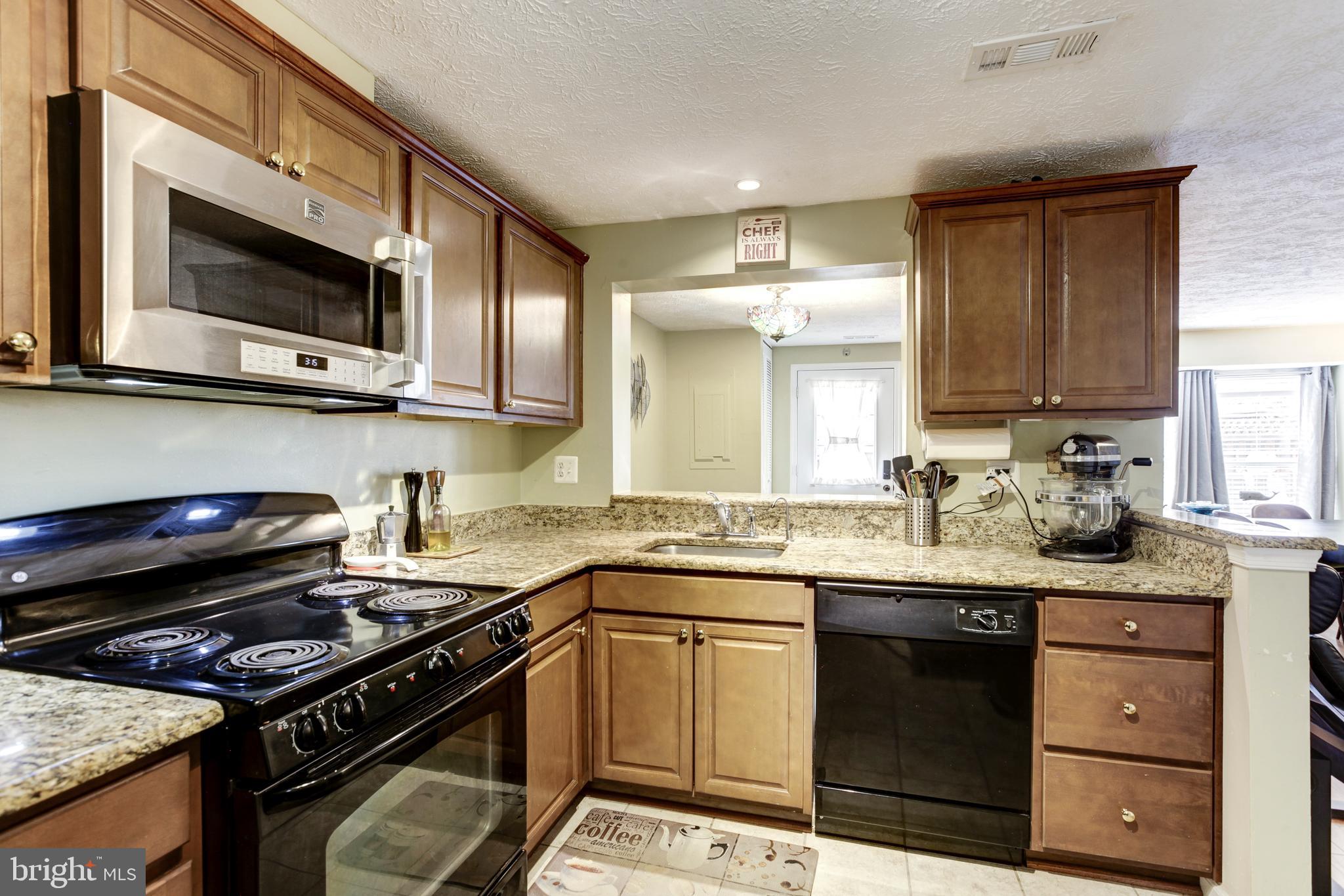 SILVER SPRING CNTRY CLUB - Residential