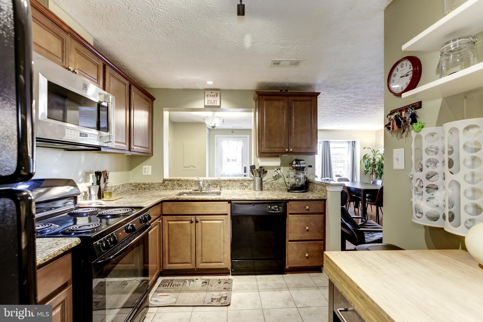 SILVER SPRING CNTRY CLUB - Residential