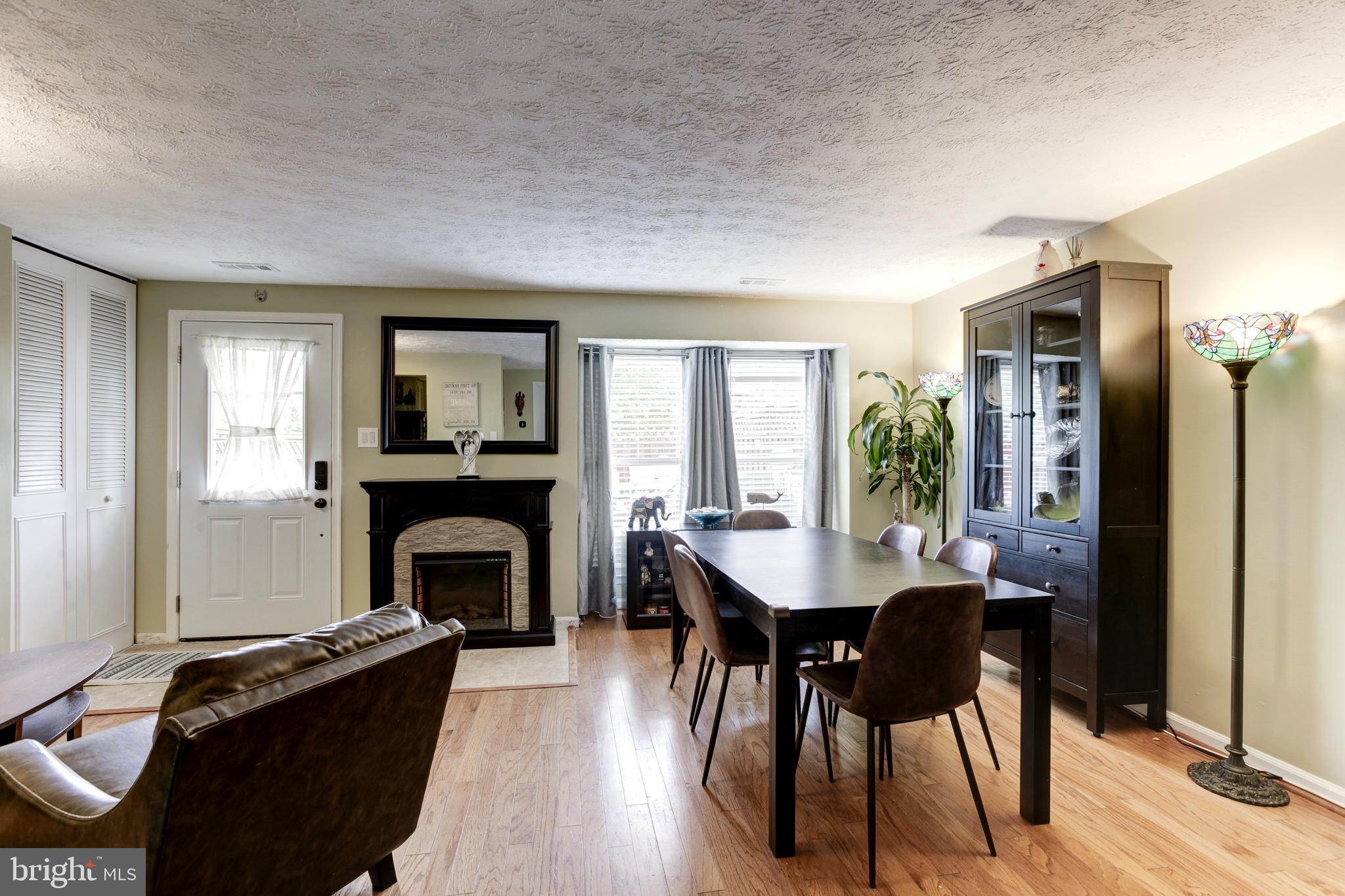 SILVER SPRING CNTRY CLUB - Residential