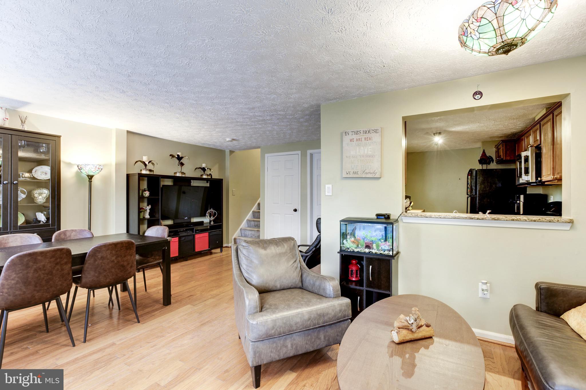 SILVER SPRING CNTRY CLUB - Residential