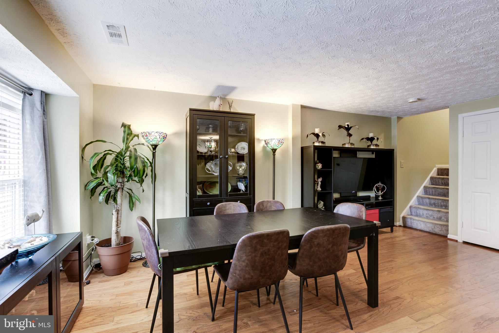 SILVER SPRING CNTRY CLUB - Residential