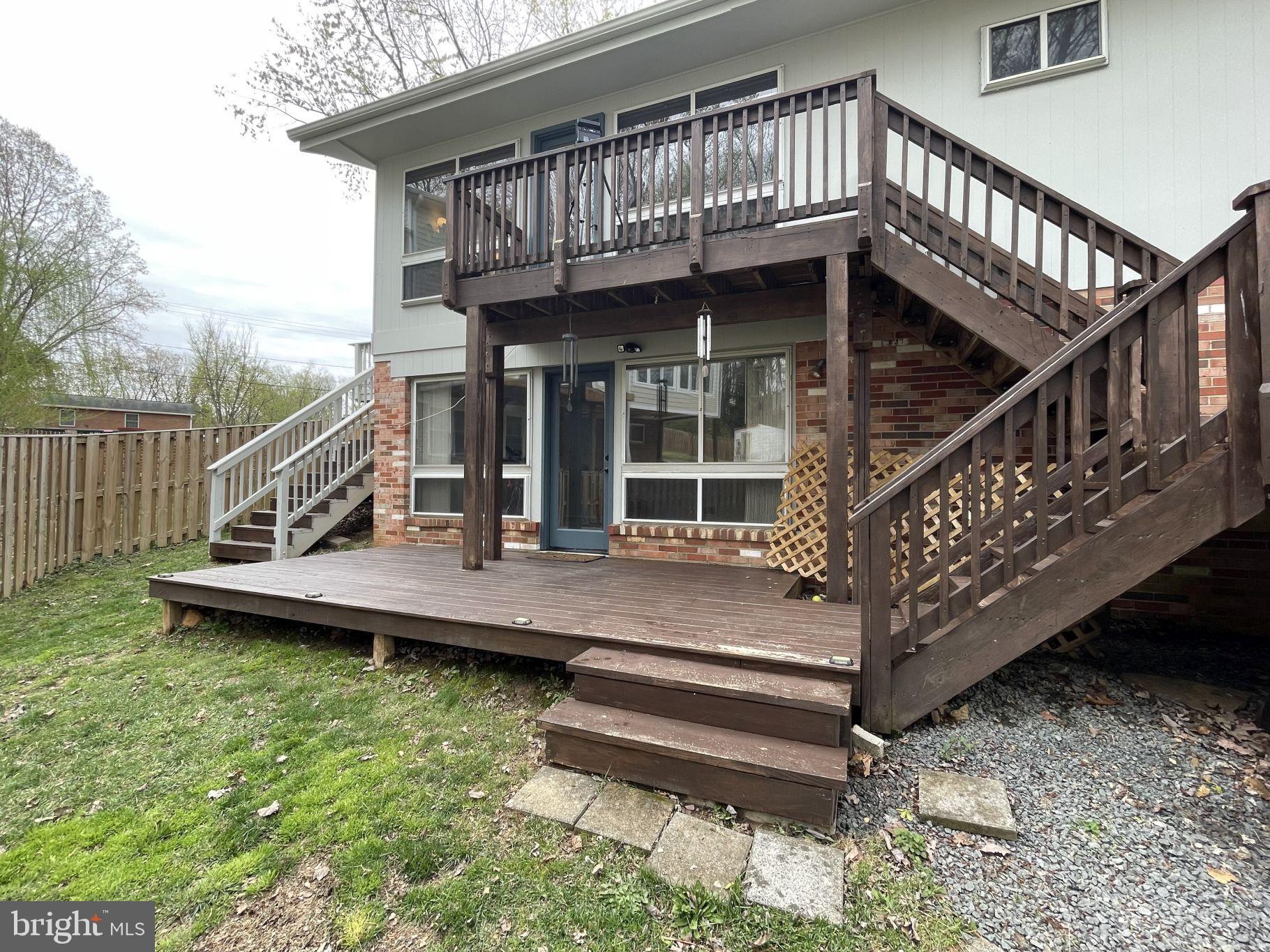WESTVIEW HILLS - Residential