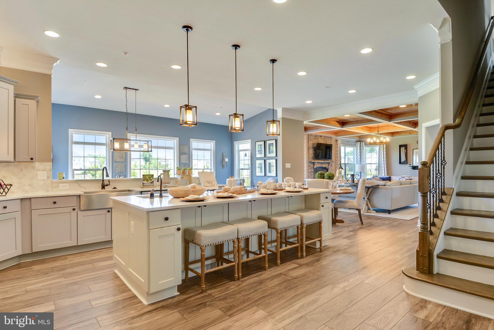 FAIRVIEW MANOR - Residential