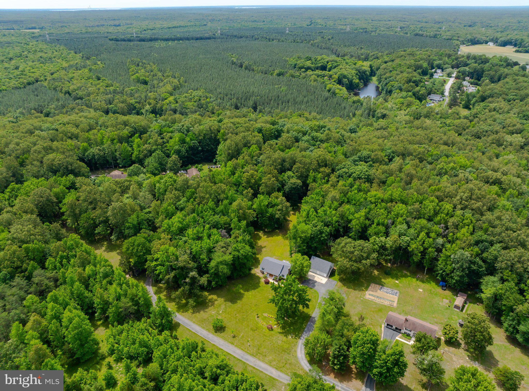 HERITAGE KNOLLS - Residential