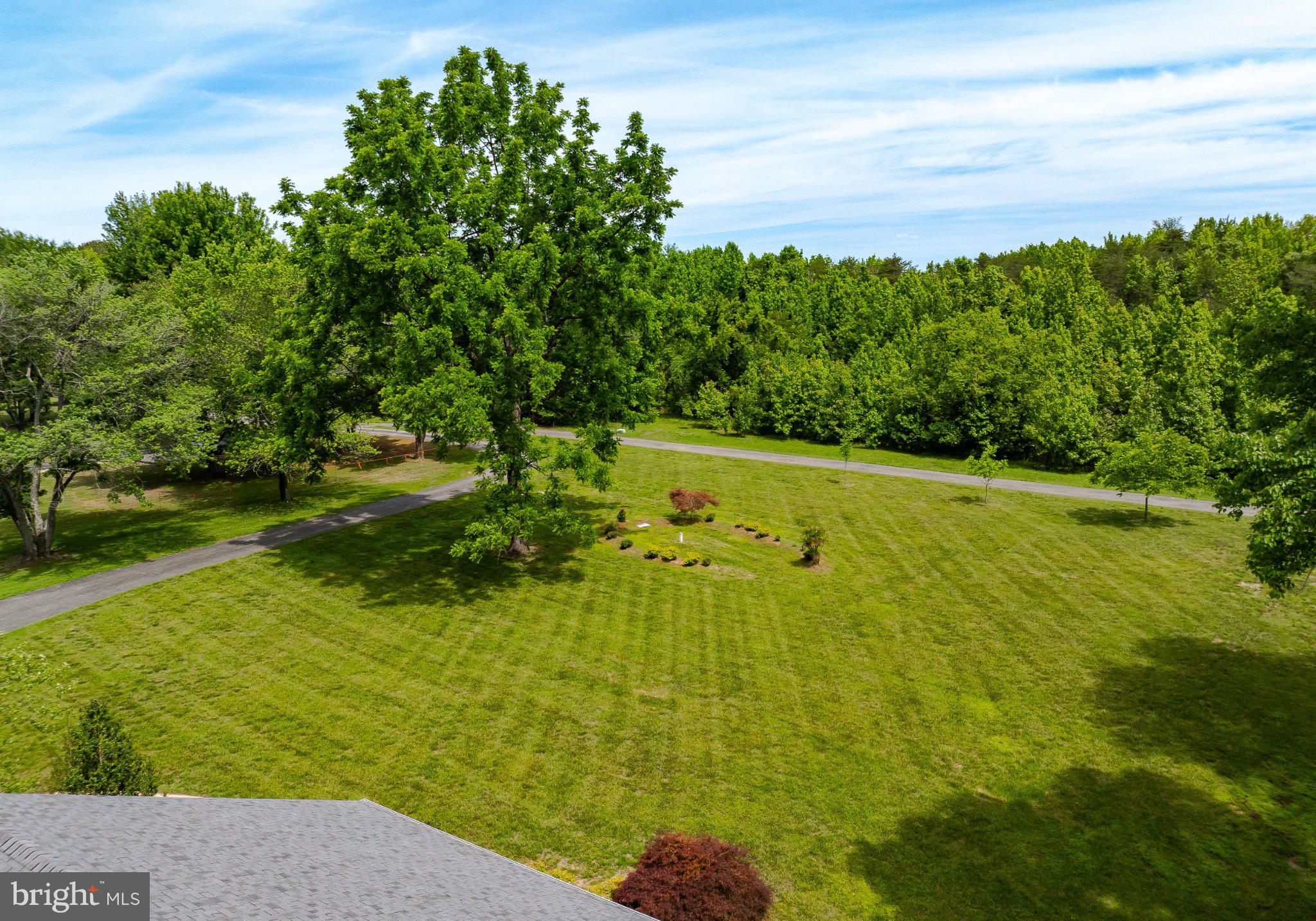 HERITAGE KNOLLS - Residential