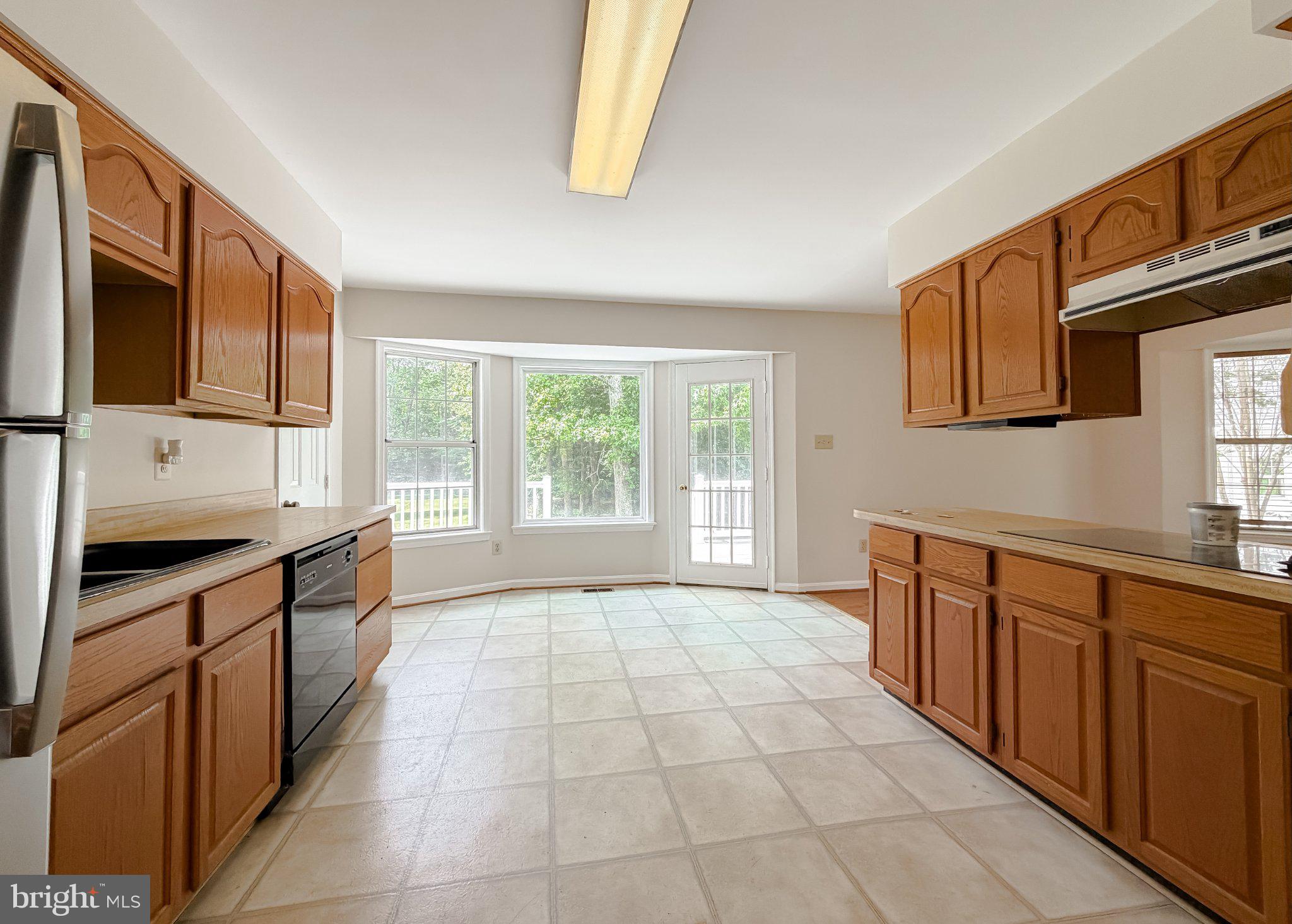 HERITAGE KNOLLS - Residential
