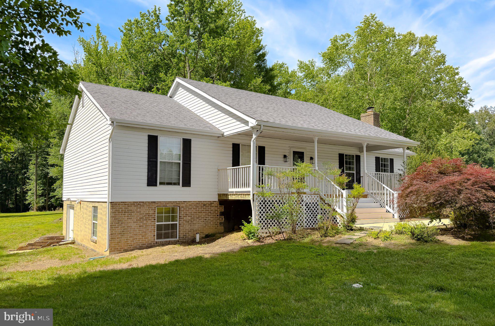 HERITAGE KNOLLS - Residential