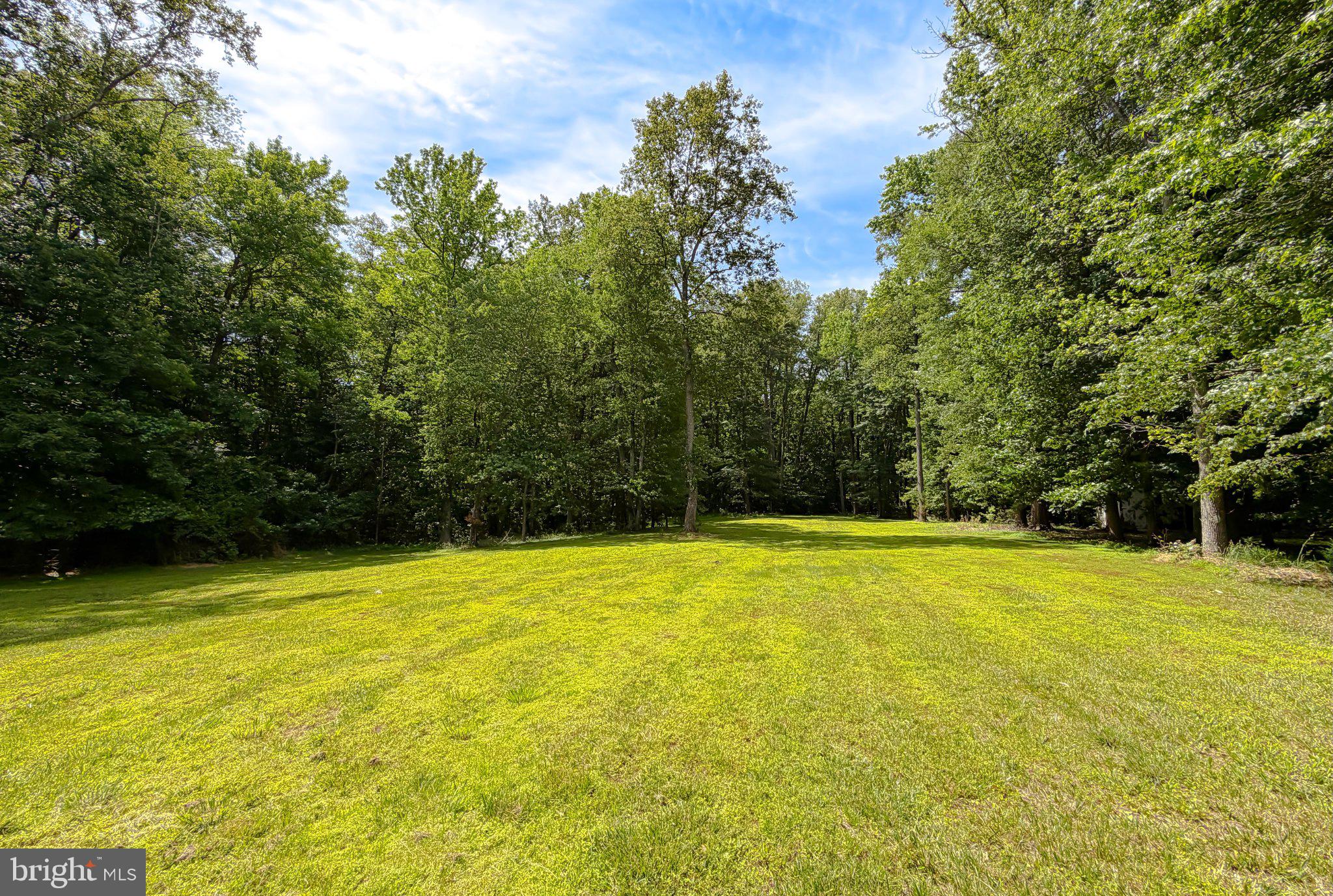 HERITAGE KNOLLS - Residential