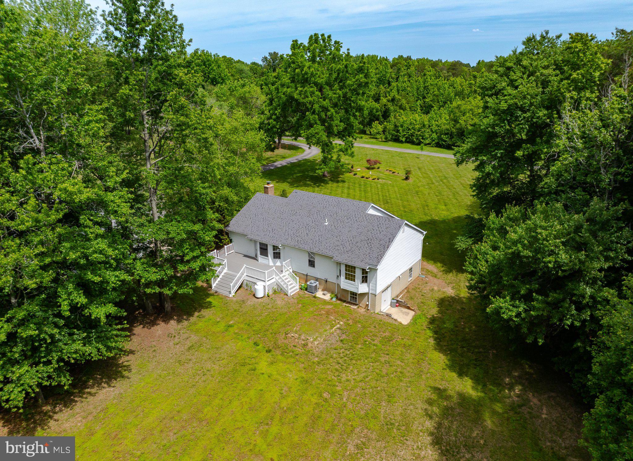 HERITAGE KNOLLS - Residential