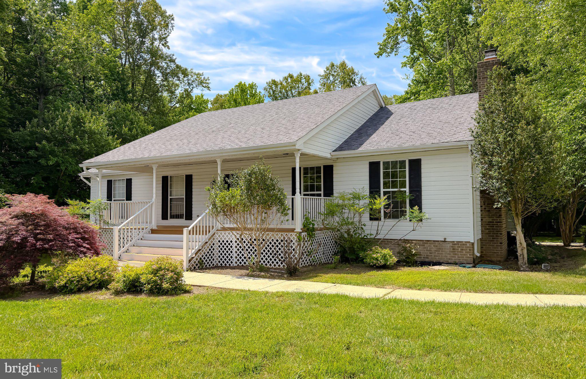 HERITAGE KNOLLS - Residential