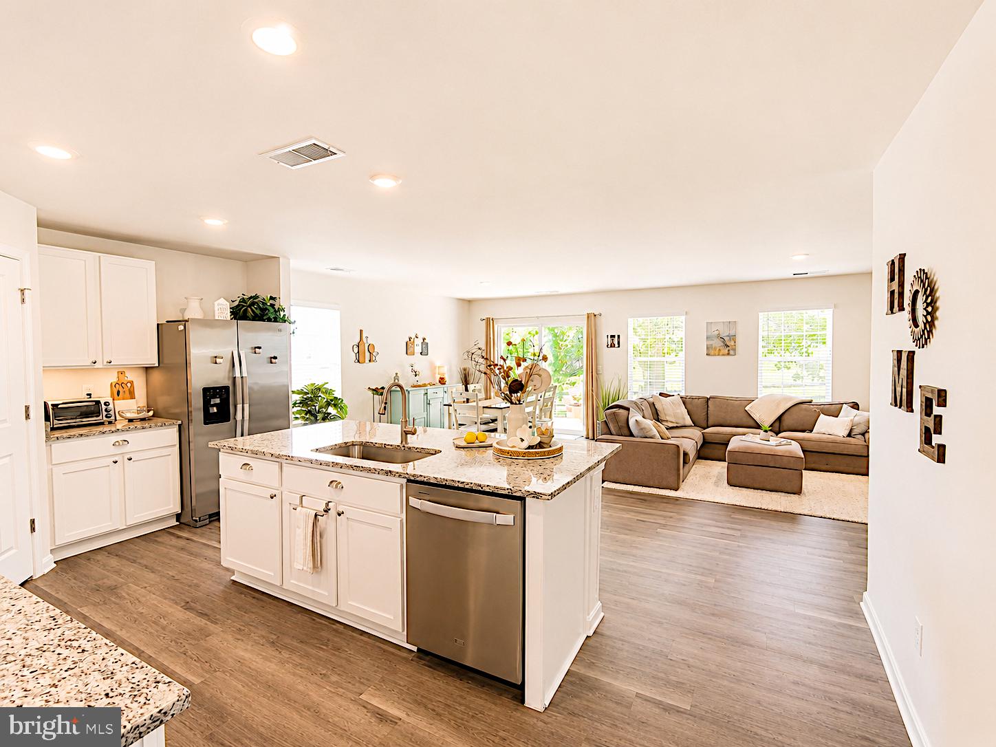 MAGNOLIA SPRINGS - Residential