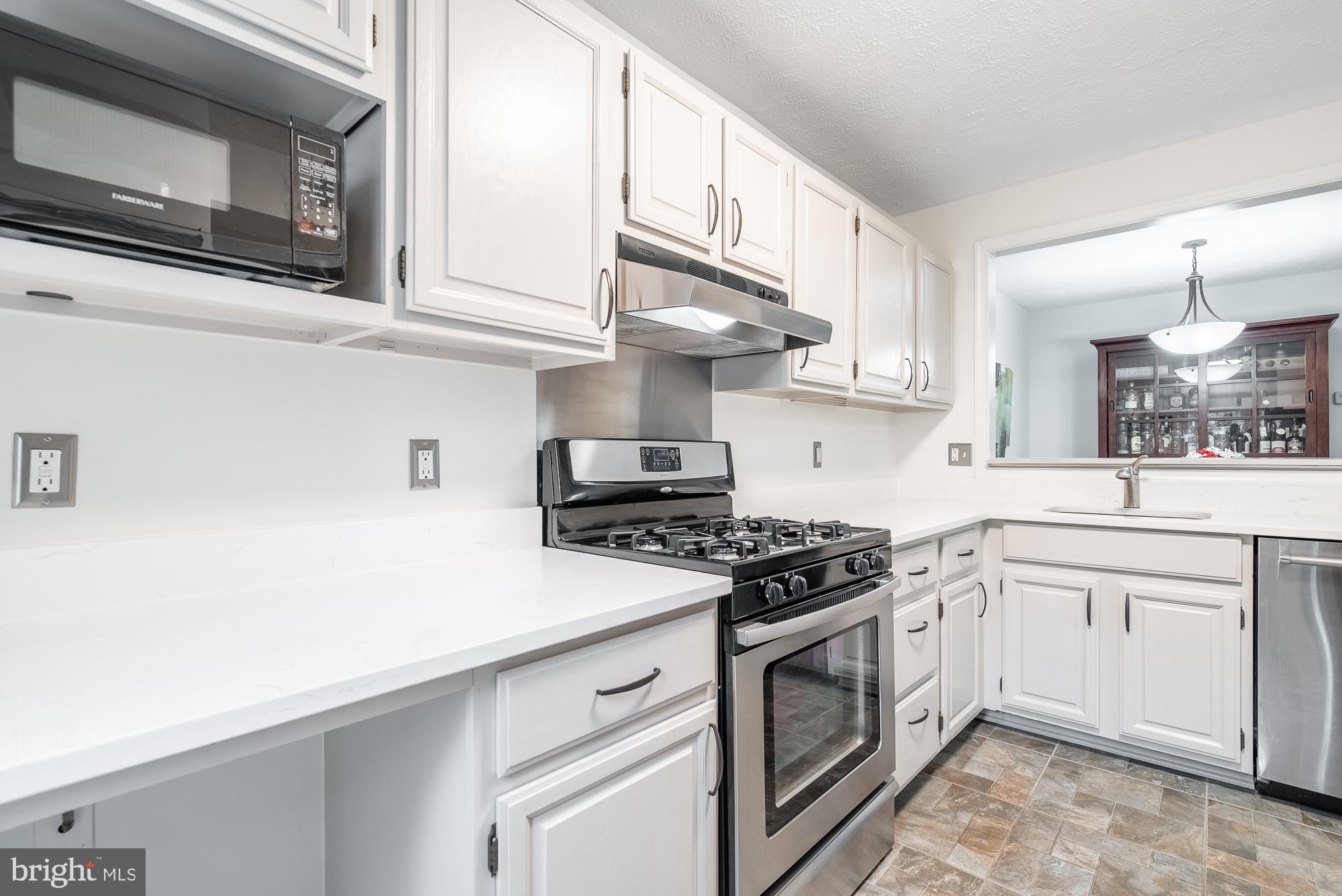 WILLOW POINT - Residential