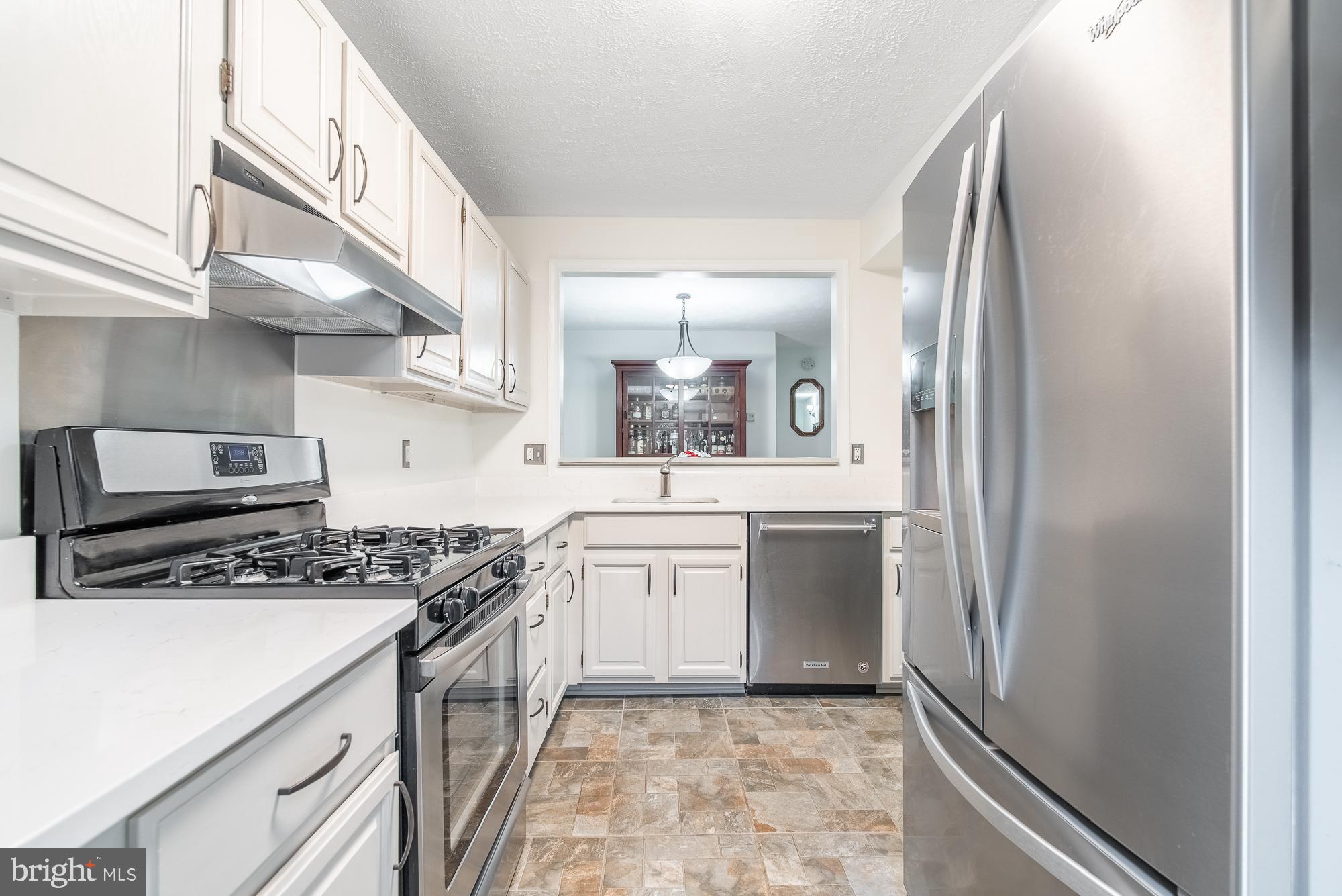 WILLOW POINT - Residential