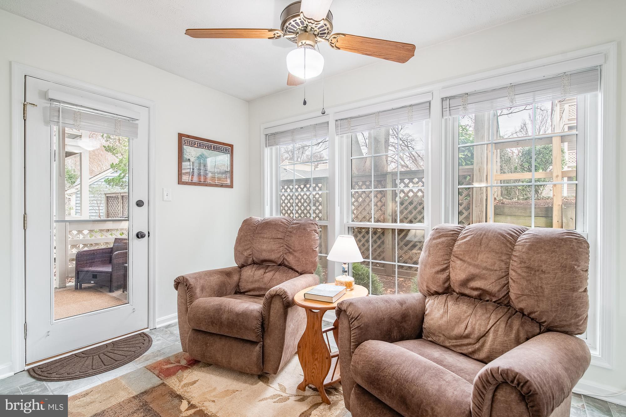 WILLOW POINT - Residential