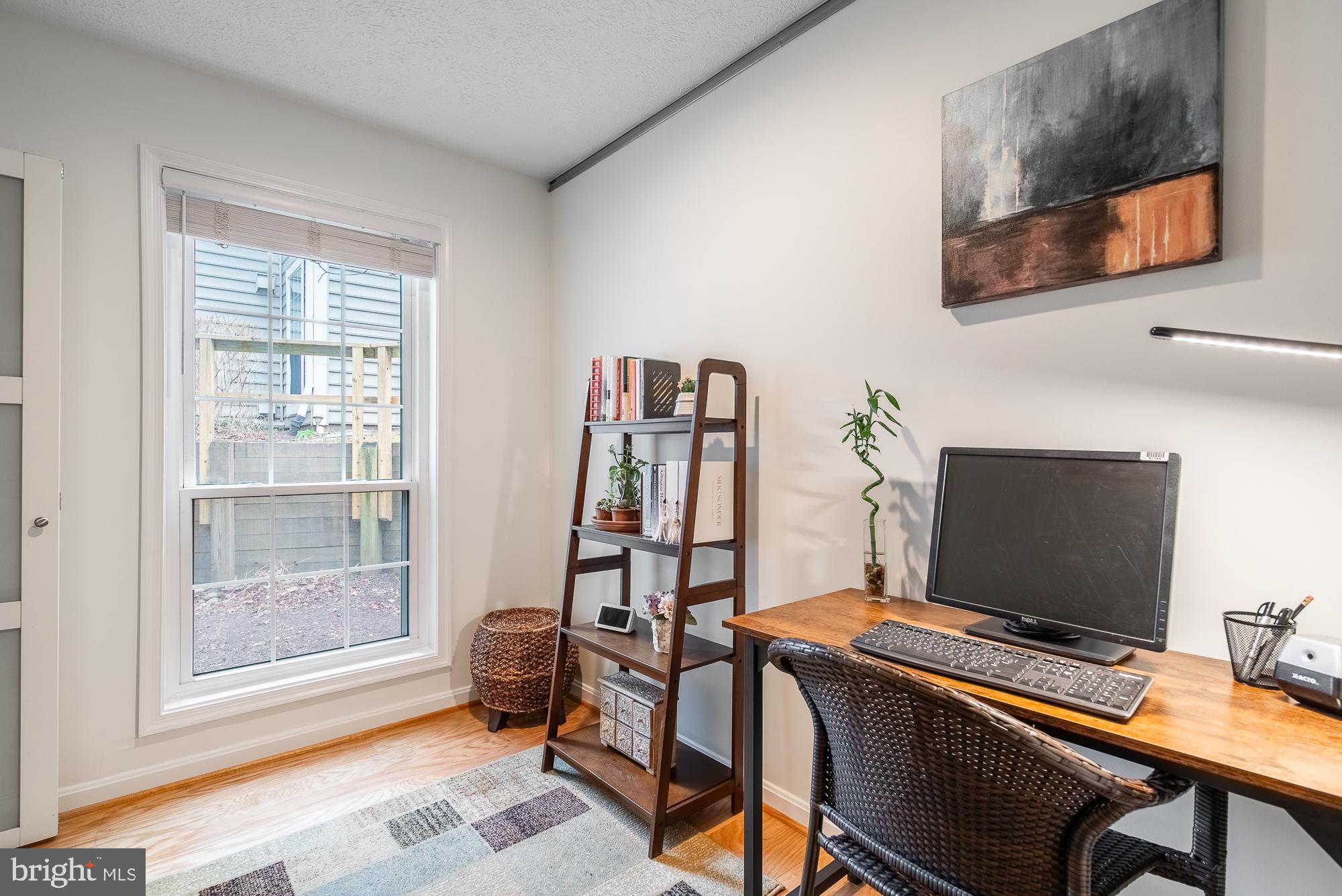 WILLOW POINT - Residential