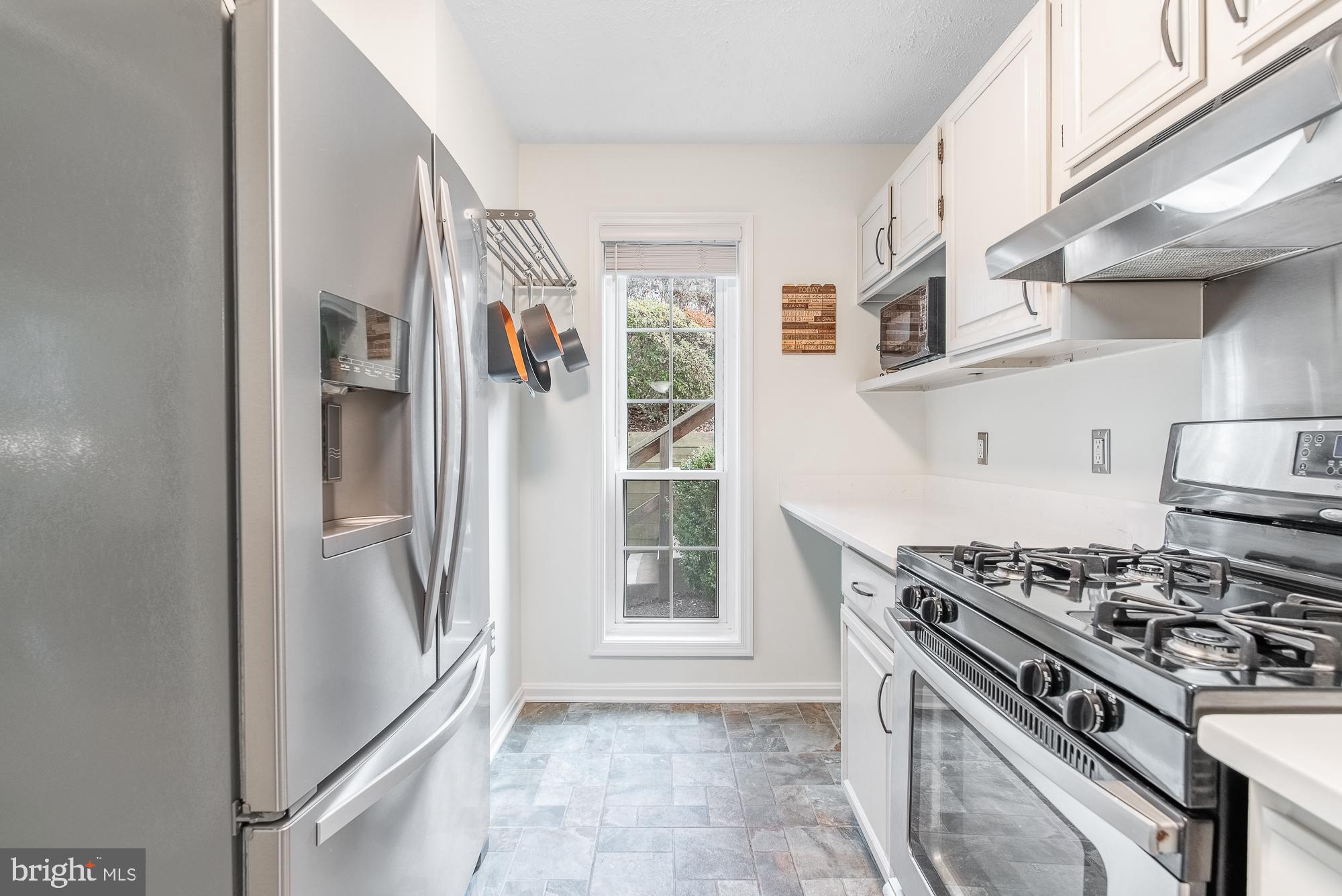 WILLOW POINT - Residential