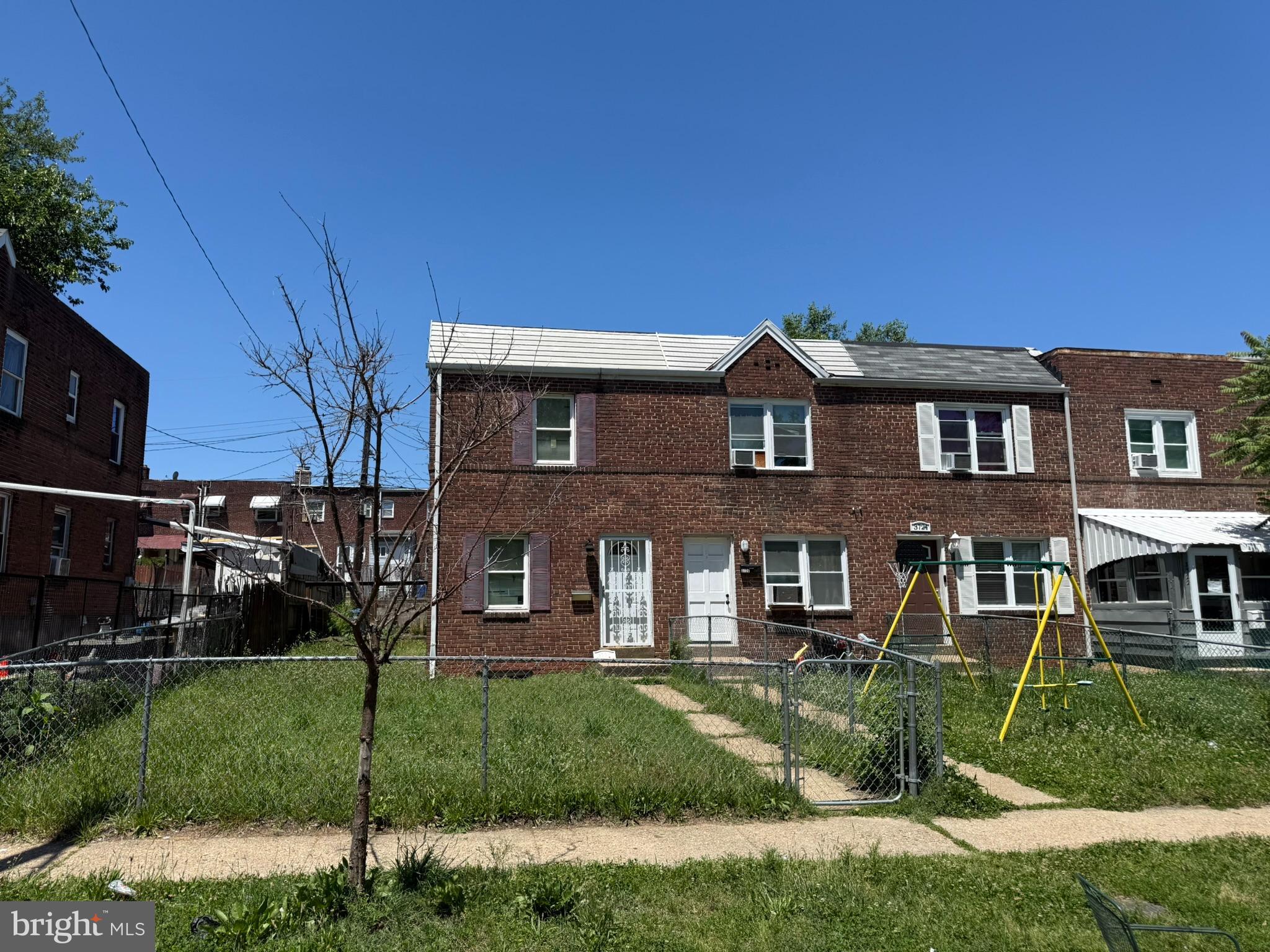 BROOKLYN - Residential