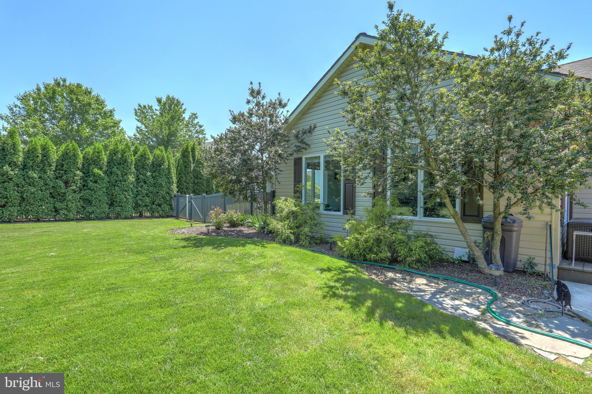 SPRING MEADOWS - Residential