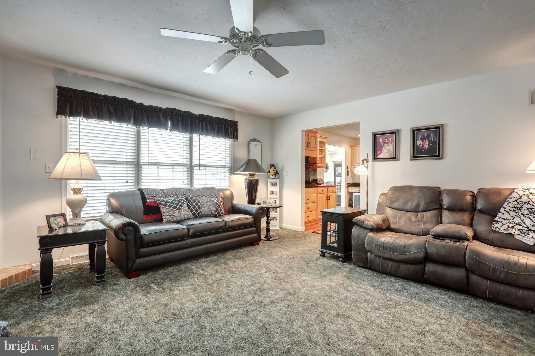 SPRING MEADOWS - Residential