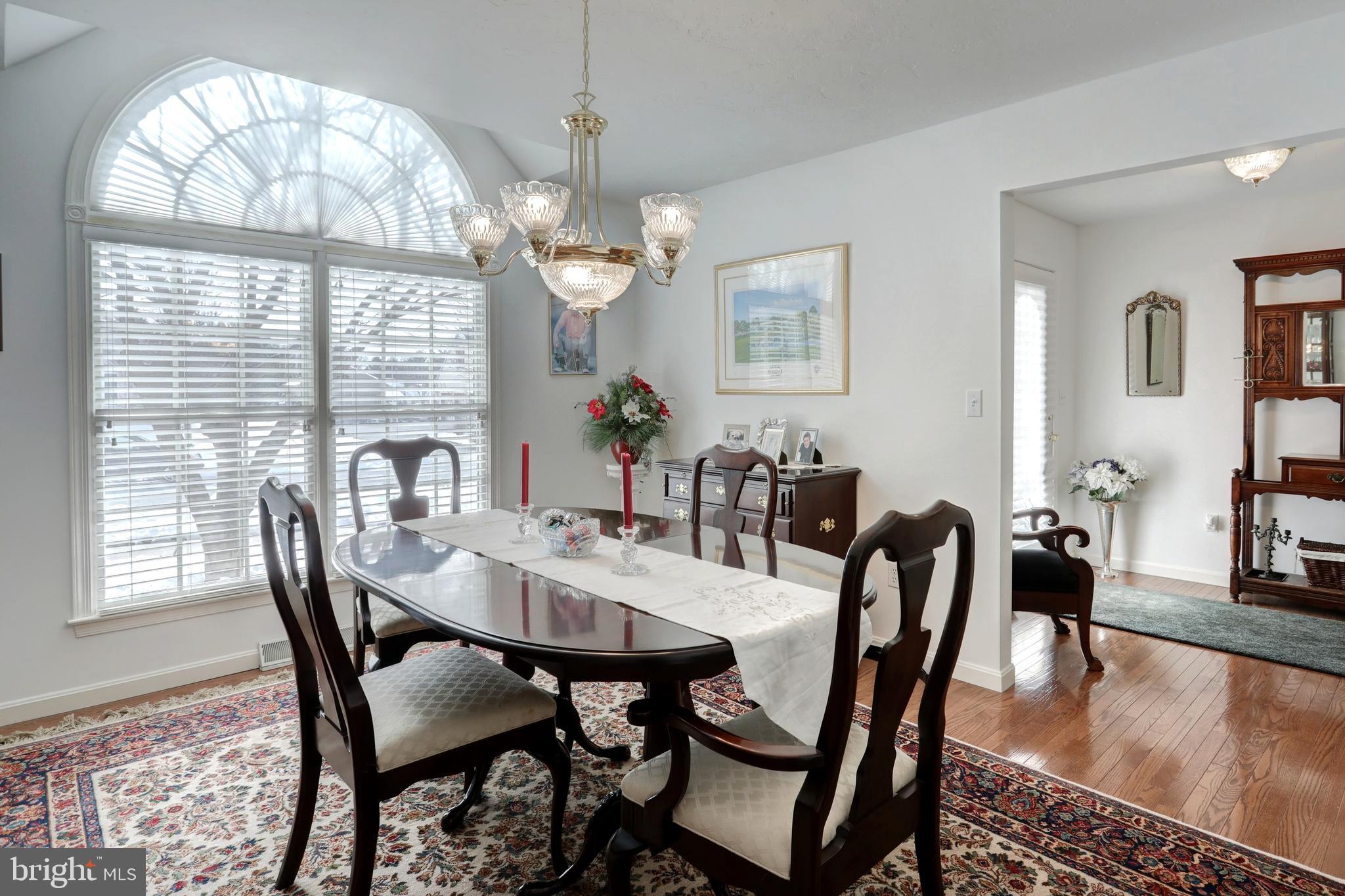 SPRING MEADOWS - Residential