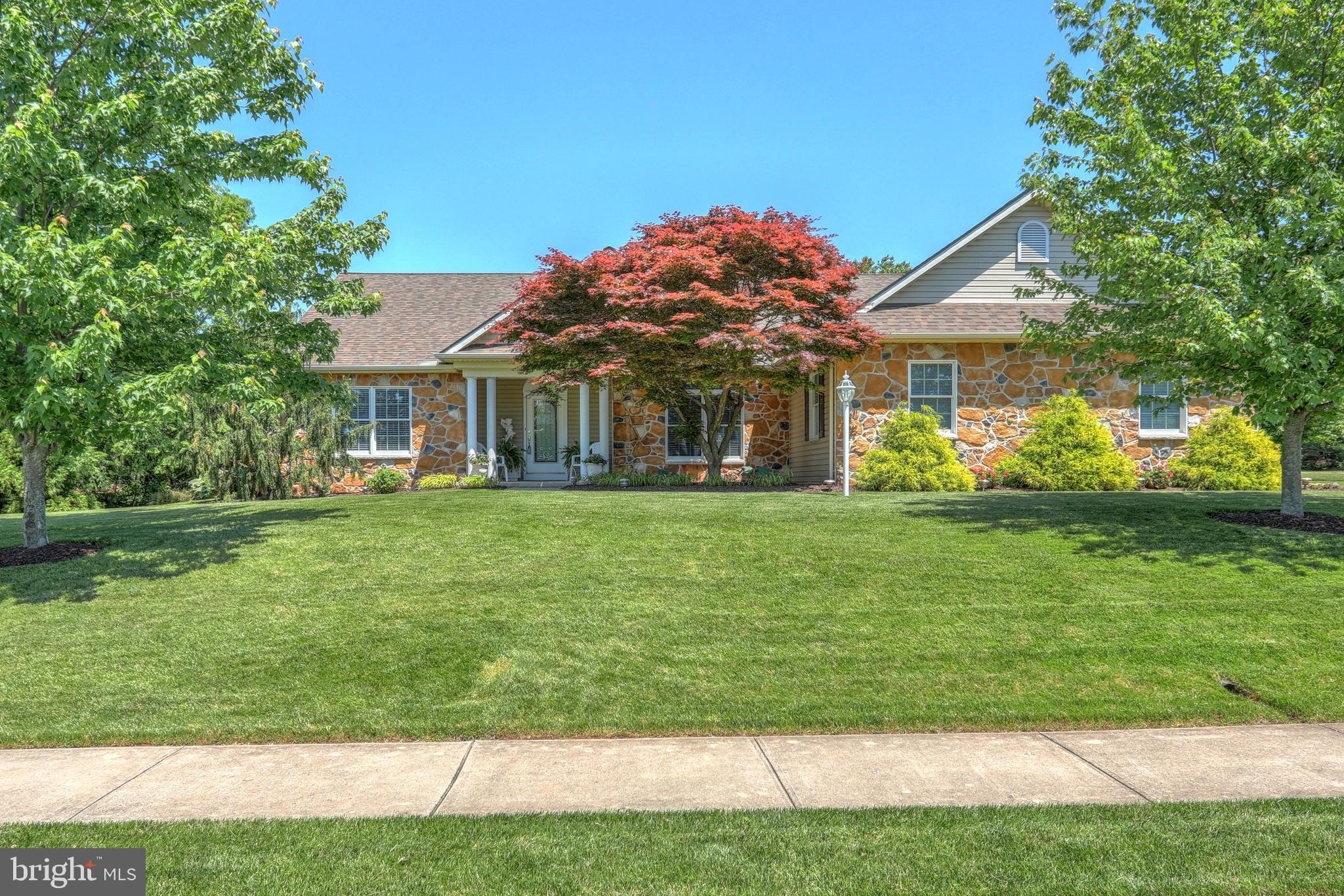 SPRING MEADOWS - Residential
