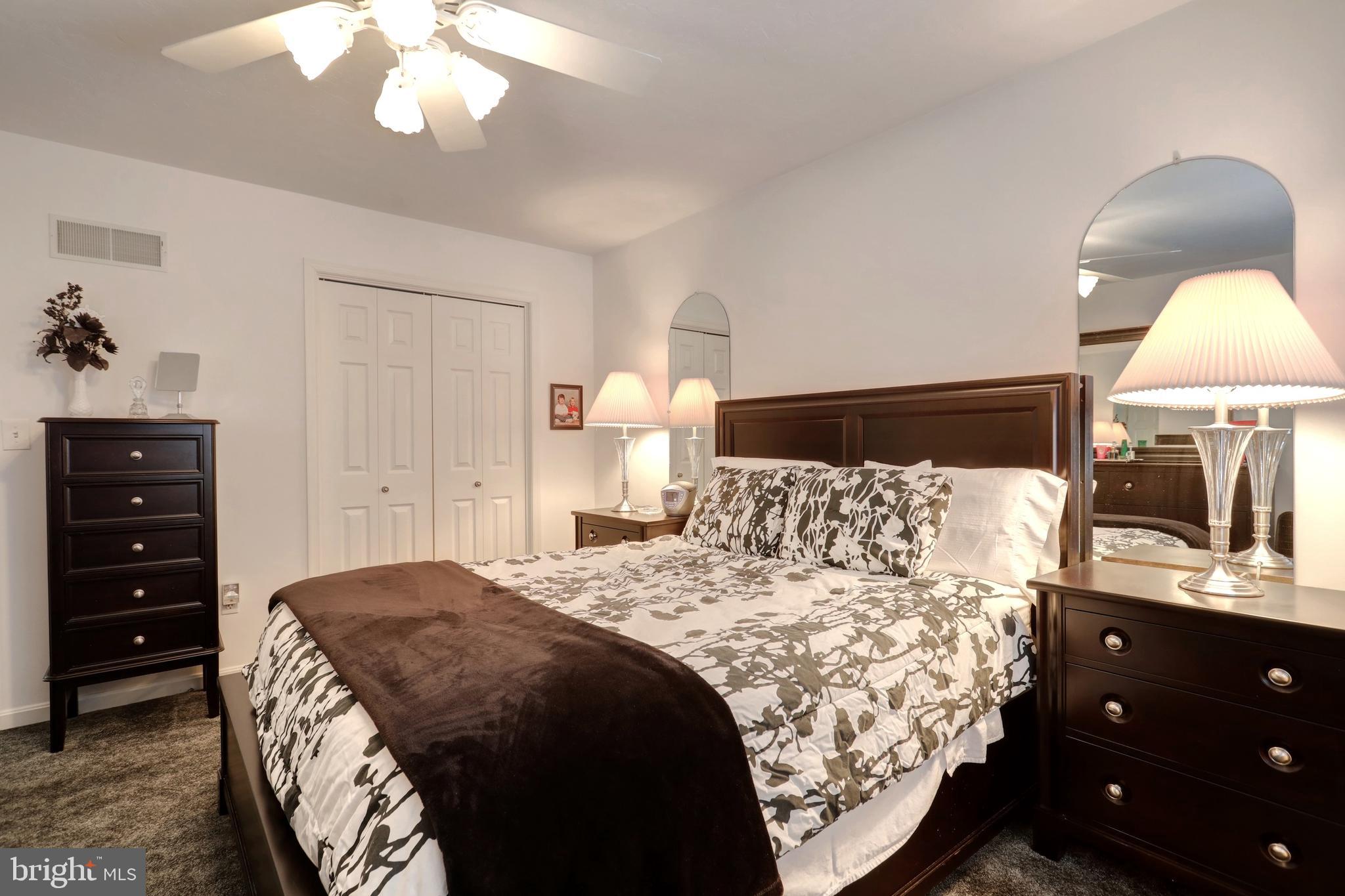 SPRING MEADOWS - Residential