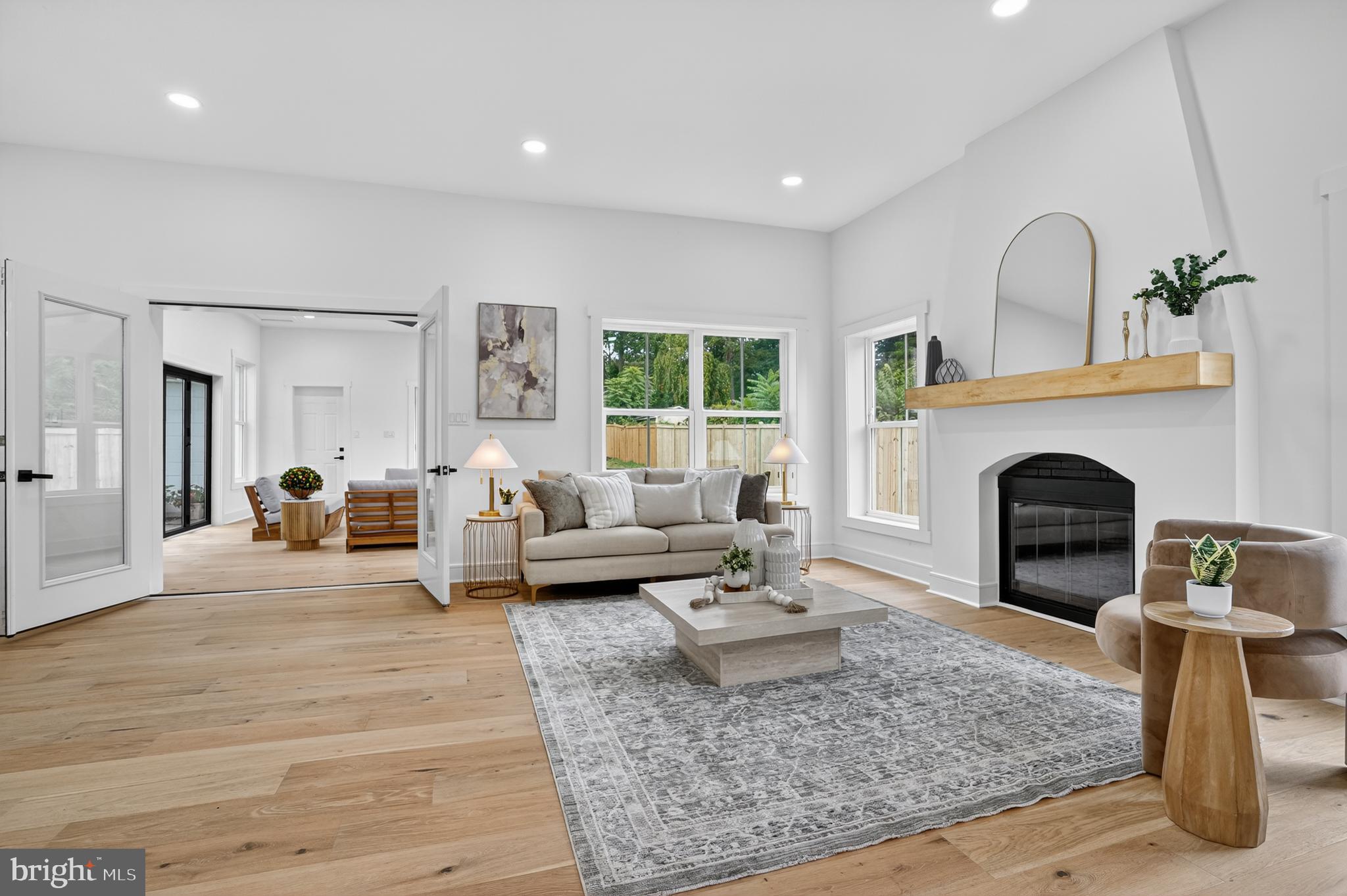 HALEMHURST - Residential
