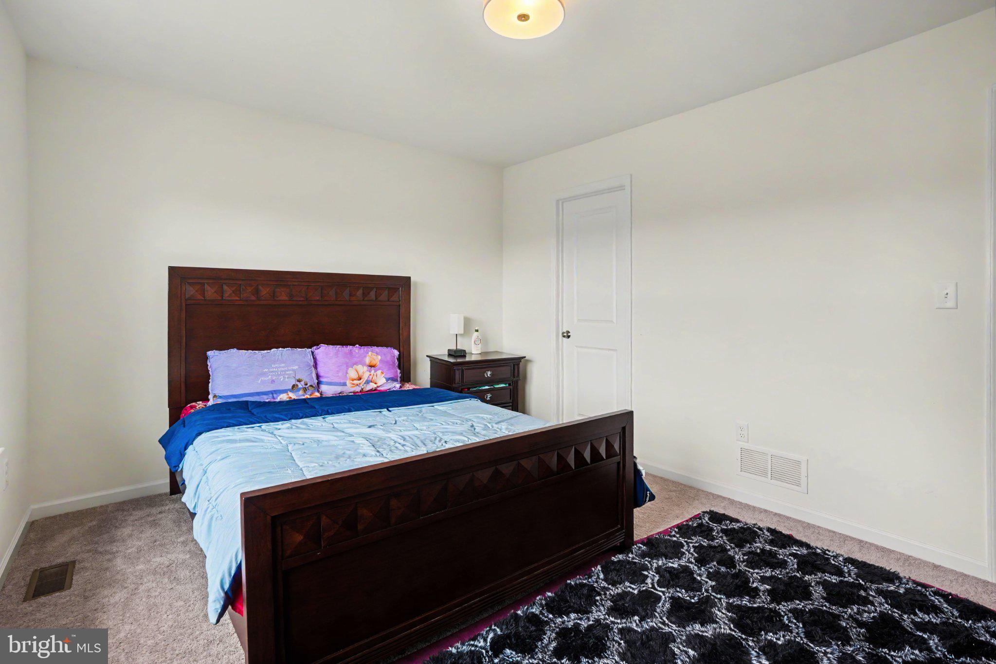FARMINGTON - Residential