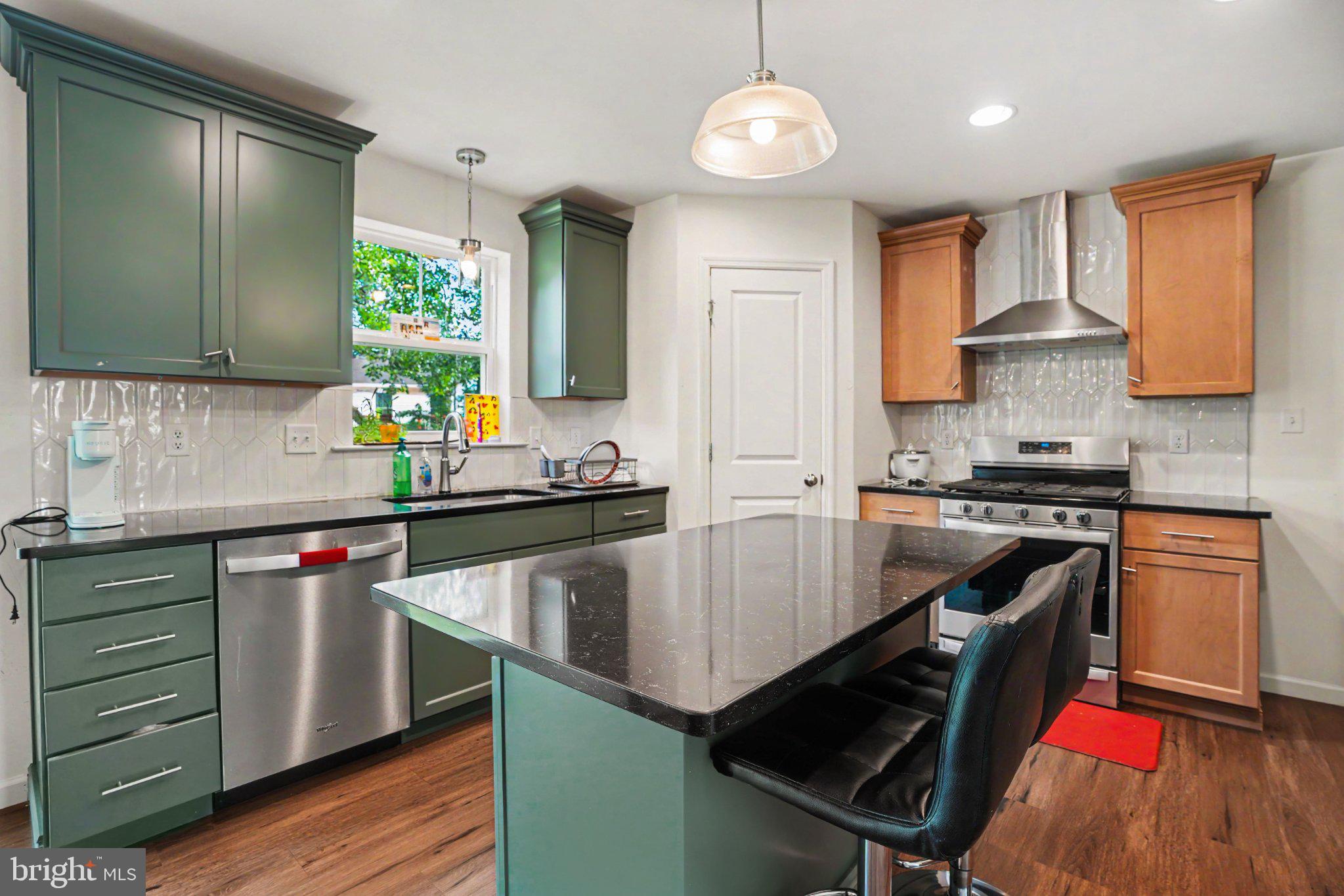 FARMINGTON - Residential