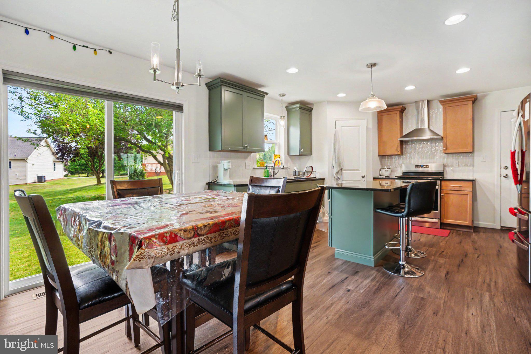 FARMINGTON - Residential
