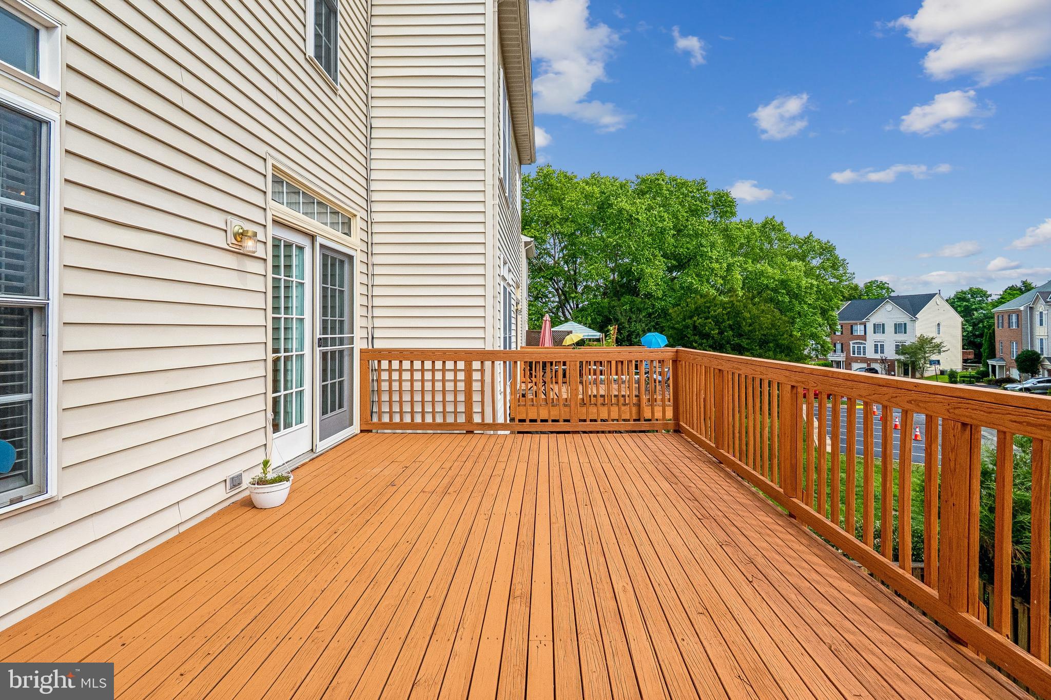VIRGINIA OAKS - Residential