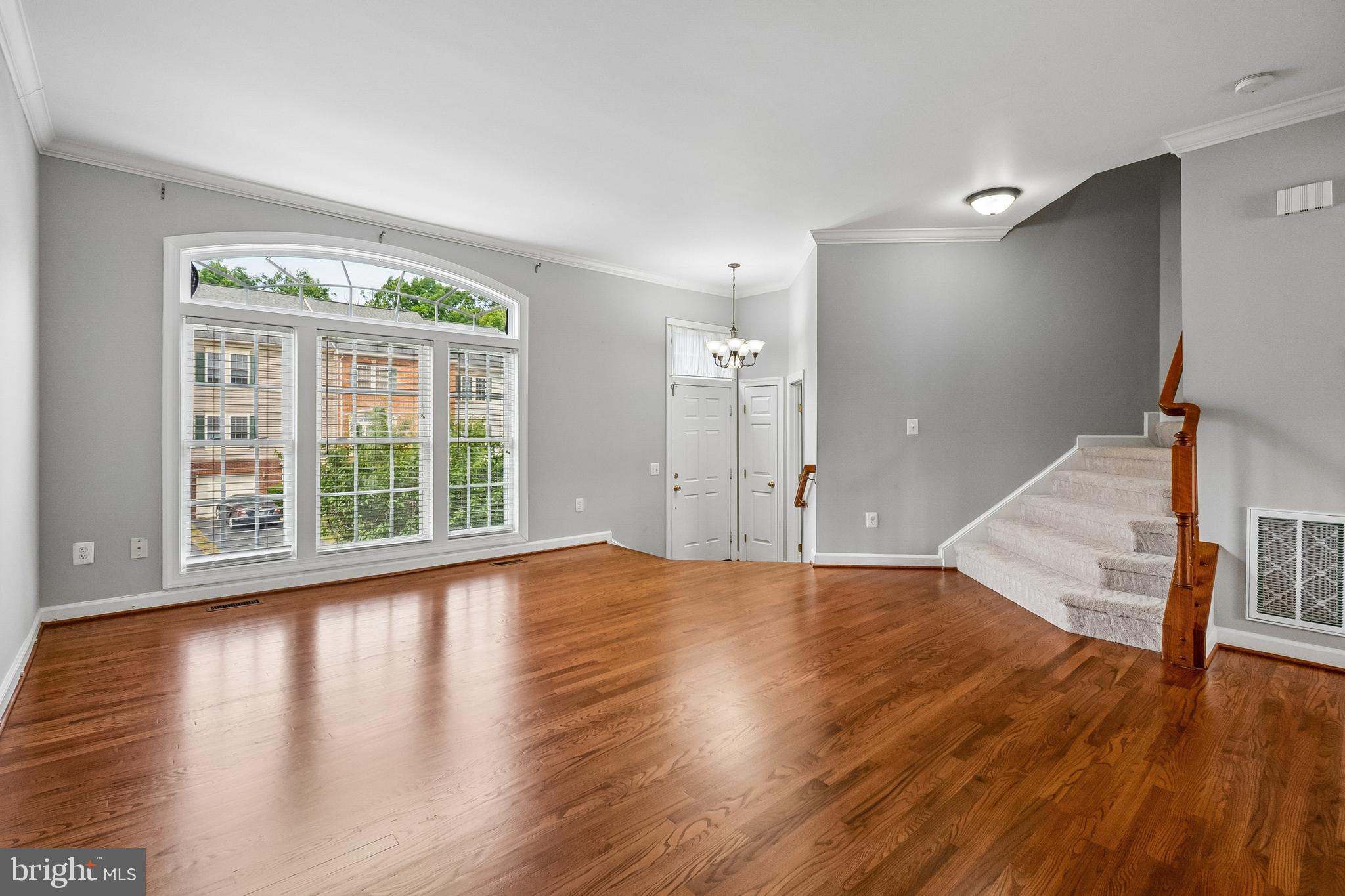 VIRGINIA OAKS - Residential