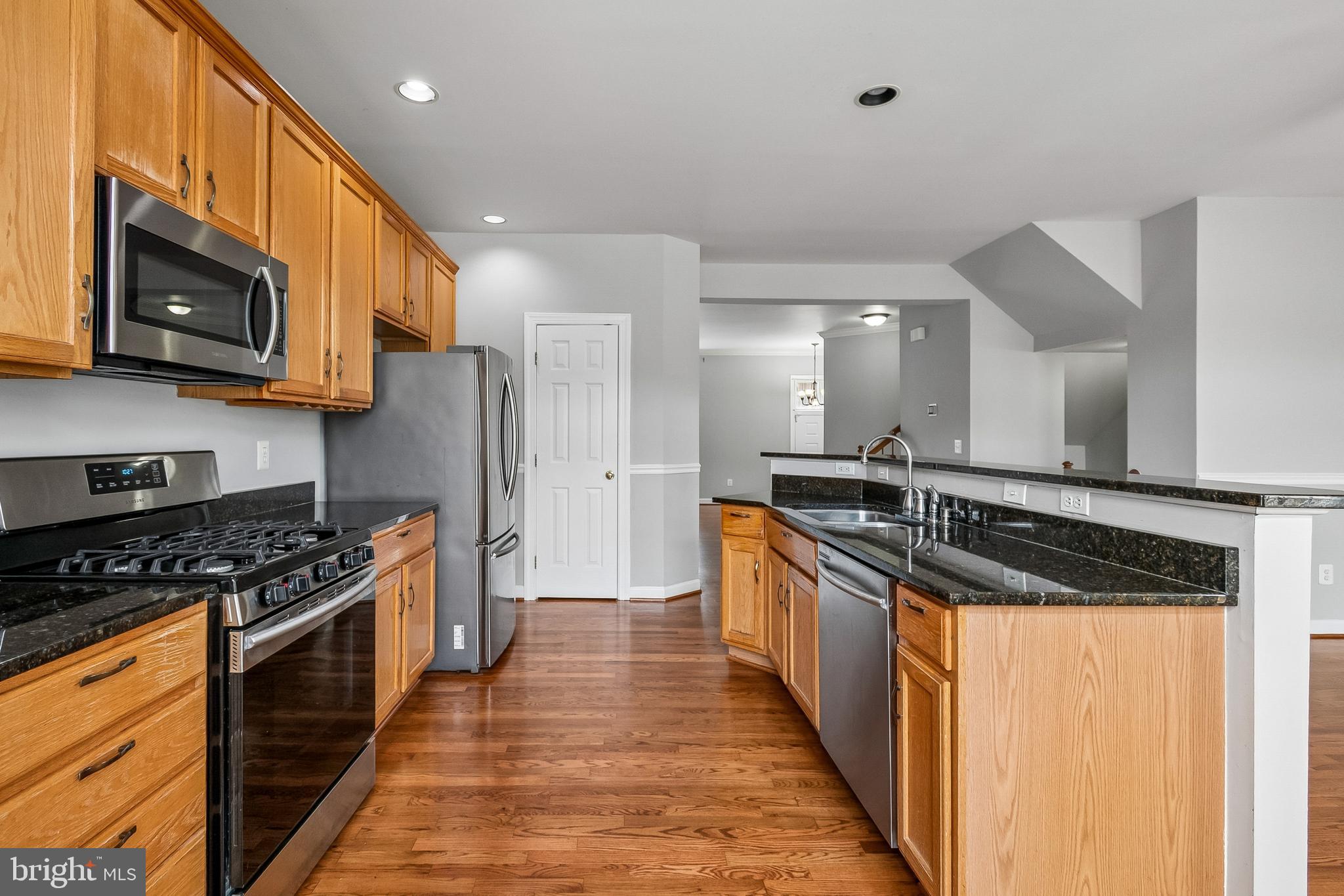 VIRGINIA OAKS - Residential
