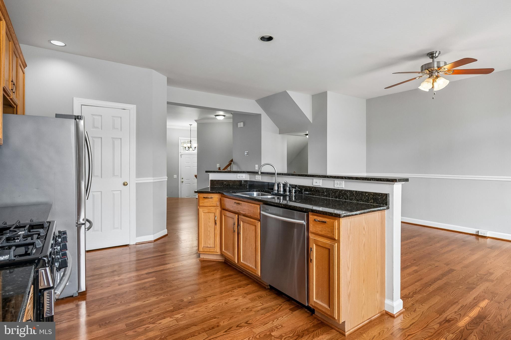 VIRGINIA OAKS - Residential