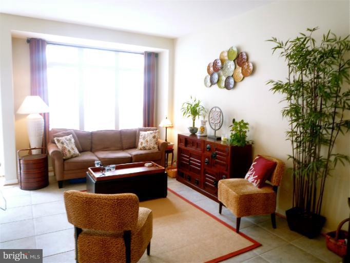 LAKELANDS - Residential Lease