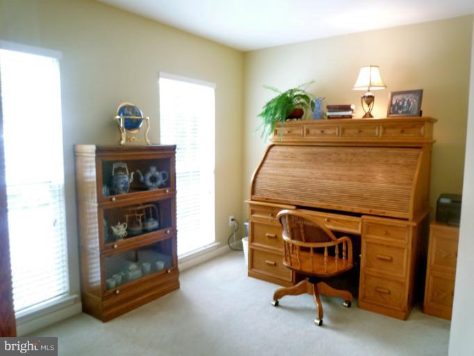 LAKELANDS - Residential Lease