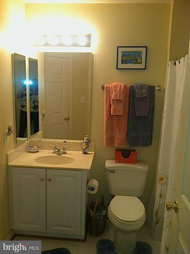 LAKELANDS - Residential Lease