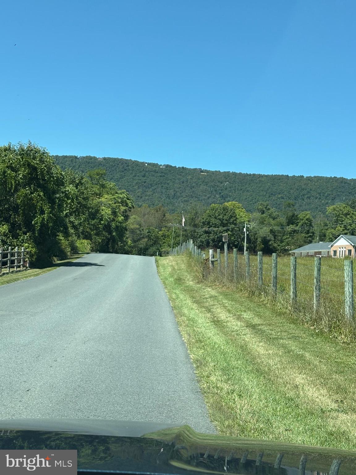 SHAWNEELAND - Land