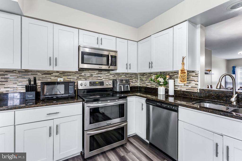 MONTPELIER HILLS - Residential