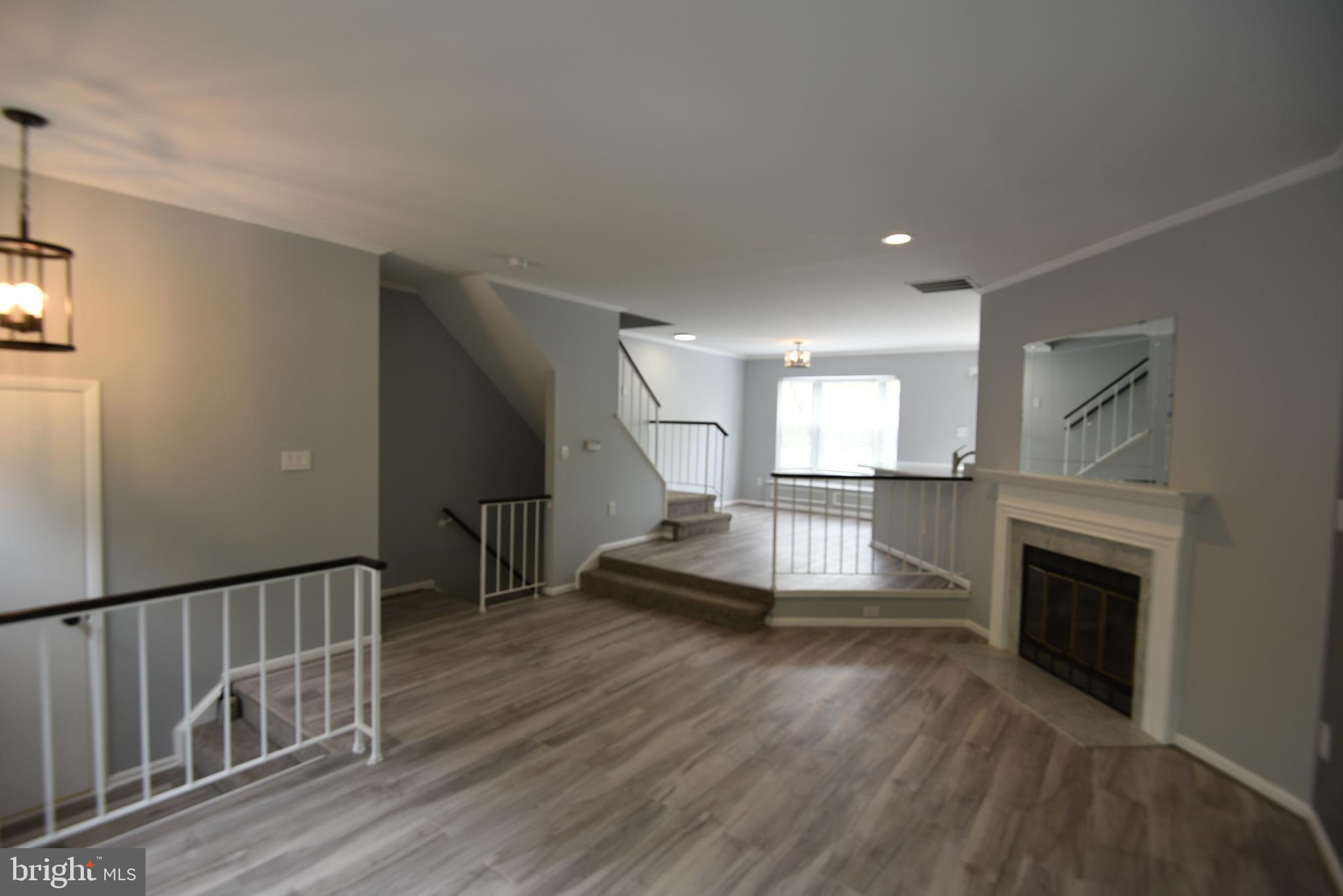 WILLOW COVE TOWNHOMES - Residential